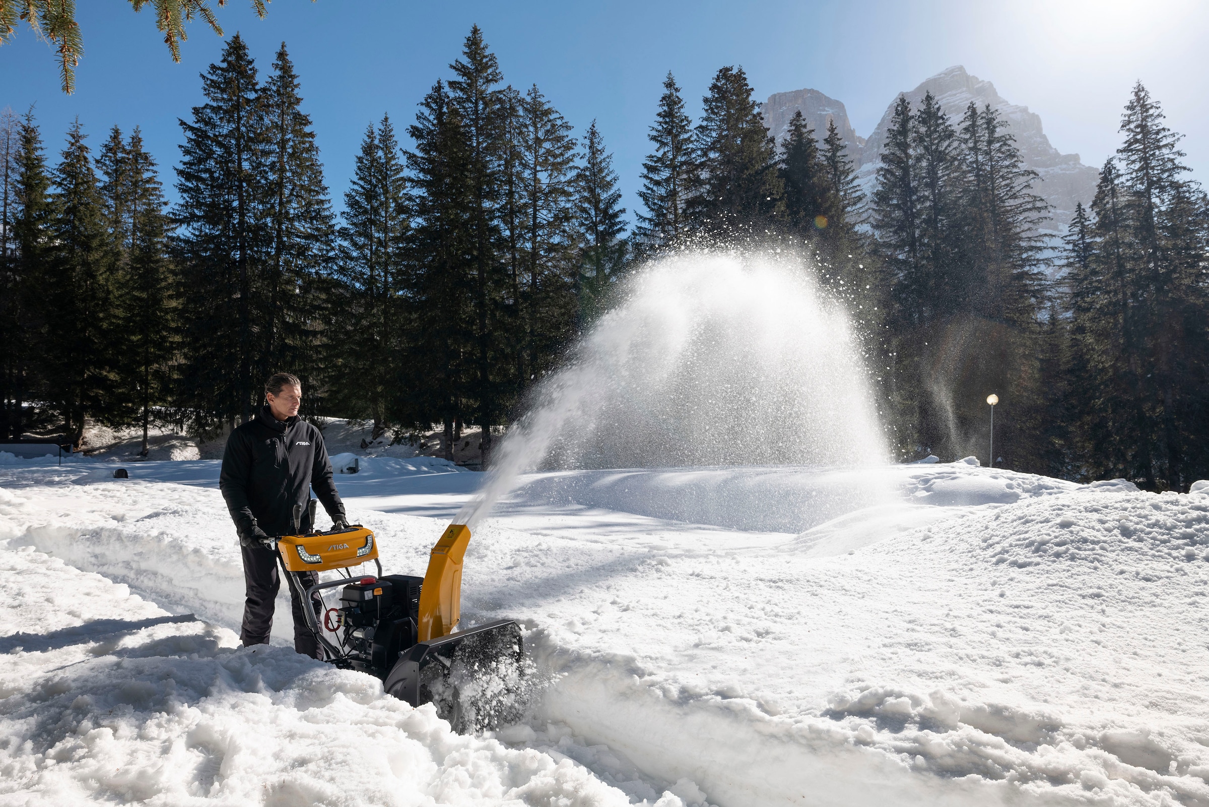 STIGA GARDEN Benzin-Schneefräse »ST 5262 P«, Elektrostart