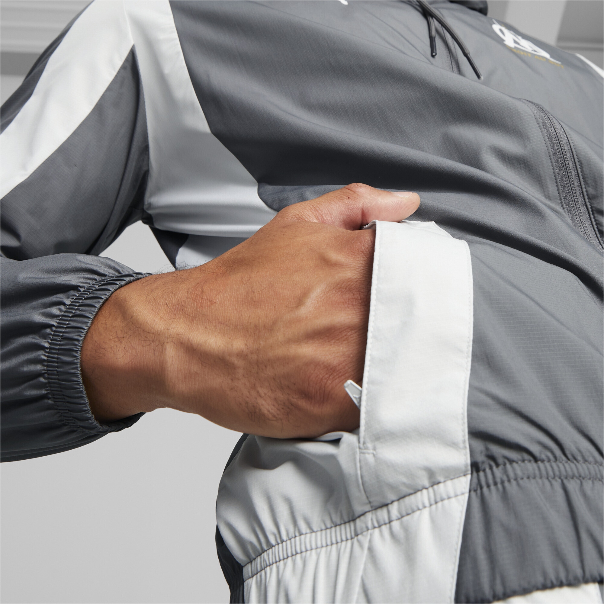 PUMA Trainingsjacke »Olympique de Marseille Pre-match Fußballjacke Herren«