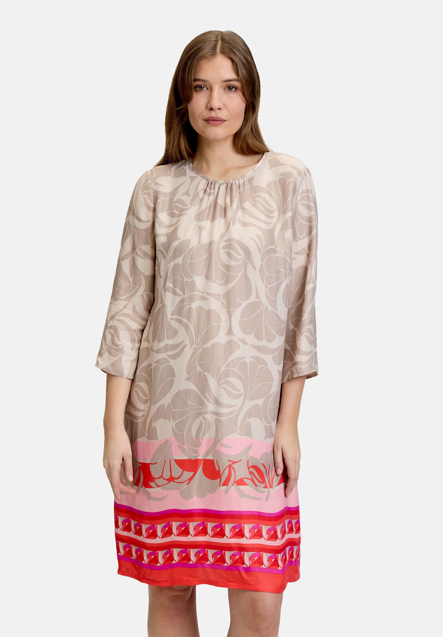 Betty Barclay Sommerkleid »Damen mit Rundhalsausschnitt« Ohne Tasche Form