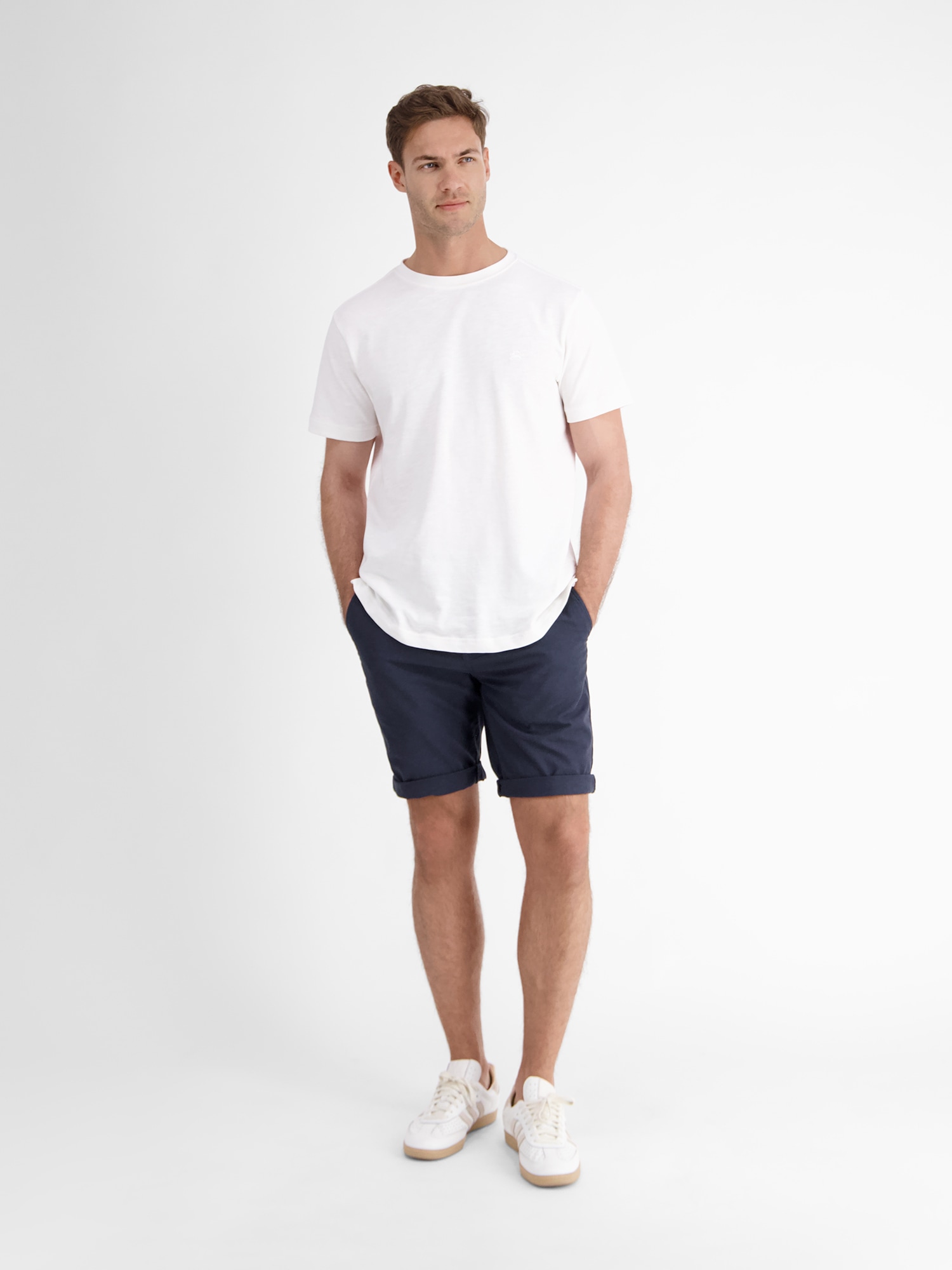 LERROS Chinoshorts »LERROS Chino-Bermuda mit Leinenanteil«