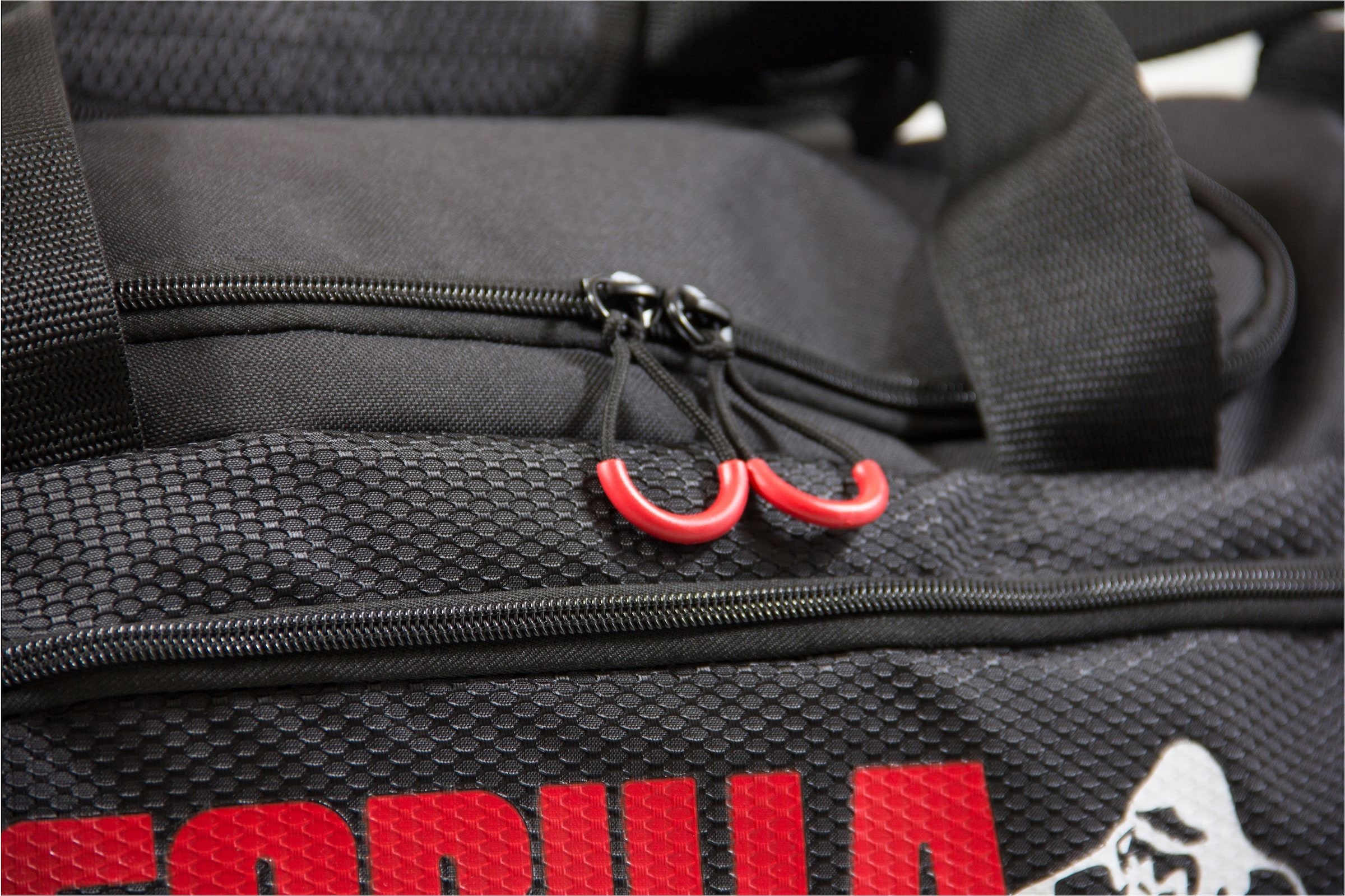 Gorilla Wear Sporttasche, mit praktischem Schuhfach