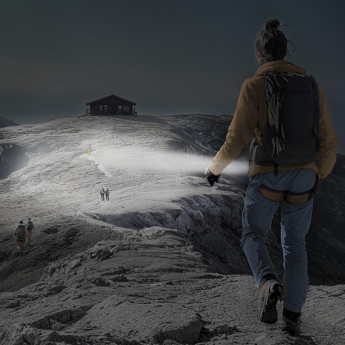 Hama LED Taschenlampe »LED-Taschenlampe, Batterien, stoßfest, Alu, 4 Modi + SOS, Zoom« stromsparend, Schutz vor Spritzwasser, robust