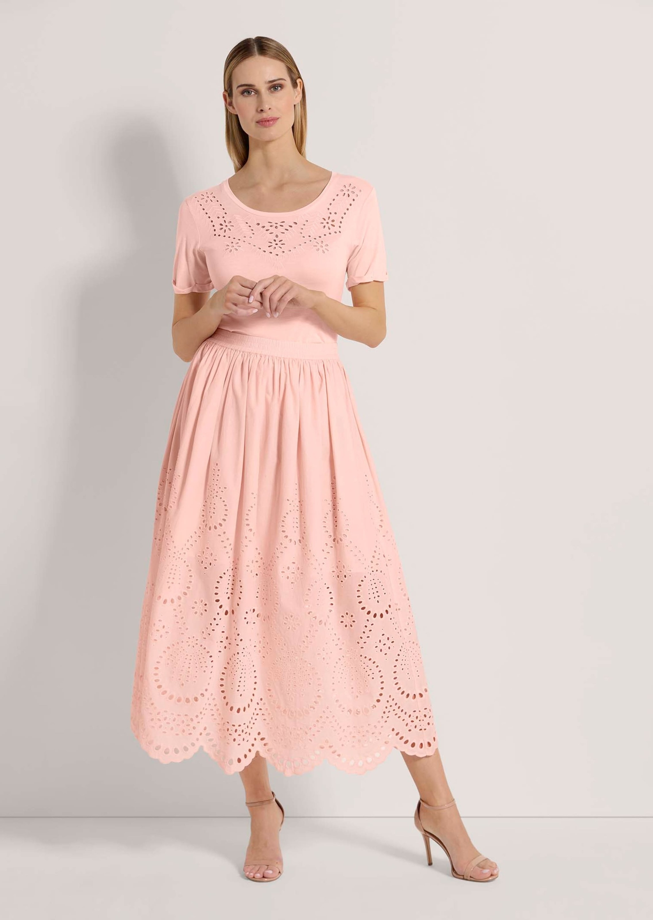 MADELEINE Midirock "Rock Rock mit Lochstickerei" günstig online kaufen