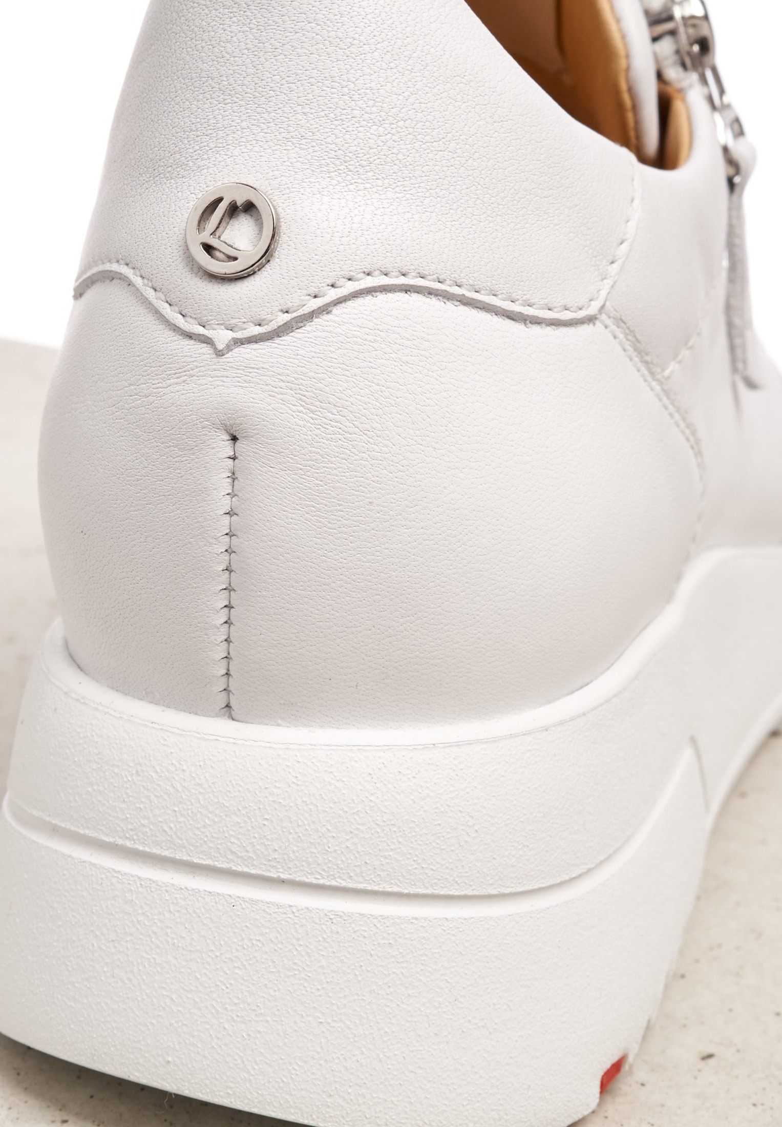 Lloyd Sneaker »Sneaker«  mit einer extraleichten Laufsohle