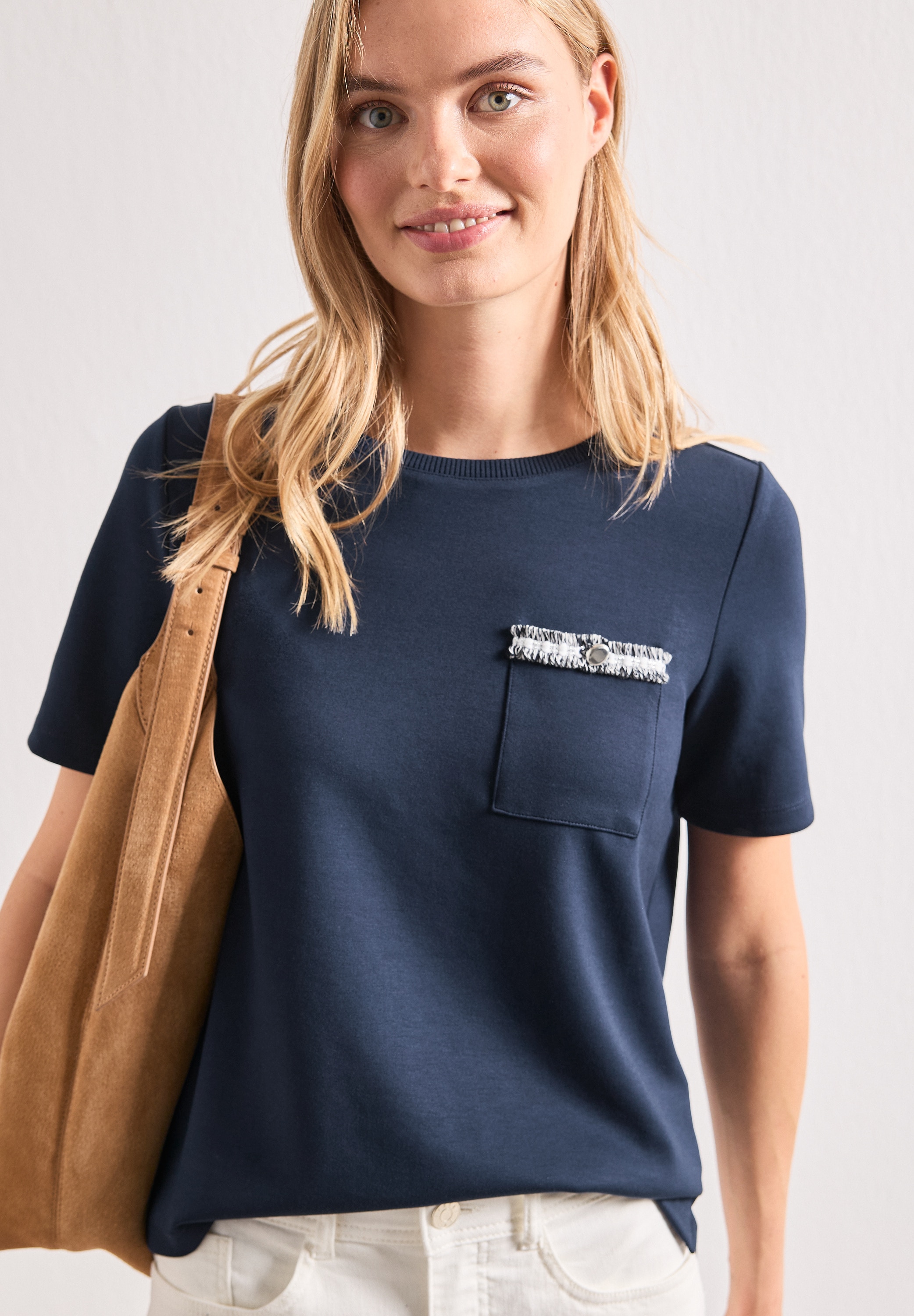 STREET ONE Kurzarmshirt Sommershirt mit dekorativer Brusttasche
