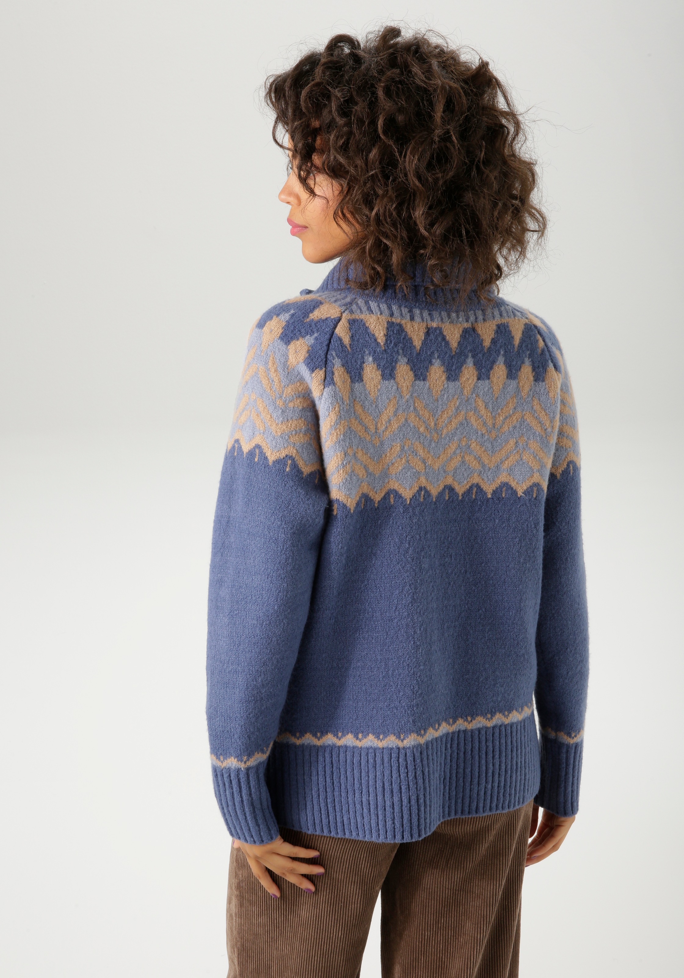Aniston CASUAL Strickpullover, mit Kragen und Reißverschluss