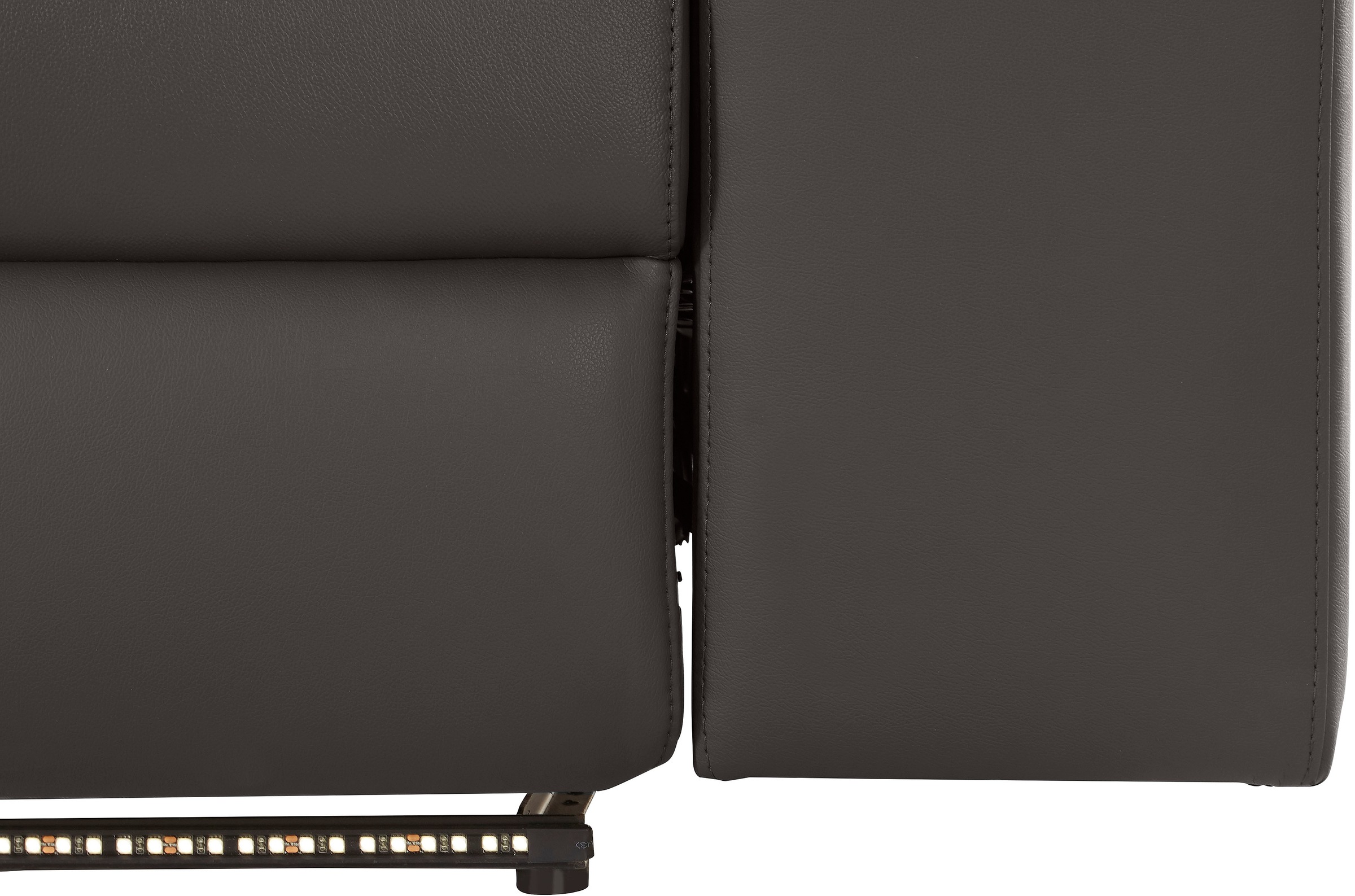 Places of Style Ecksofa »Kilado, L-Form,«, mit Relaxfunktion, verstellbarer Armlehne, Kopfteilverstellung