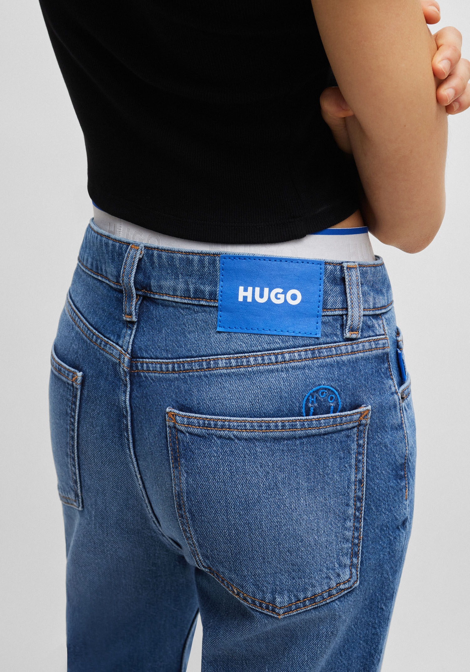 HUGO Blue Mom-Jeans »Noe«, Straight Fit Jeans mit hoher Leibhöhe