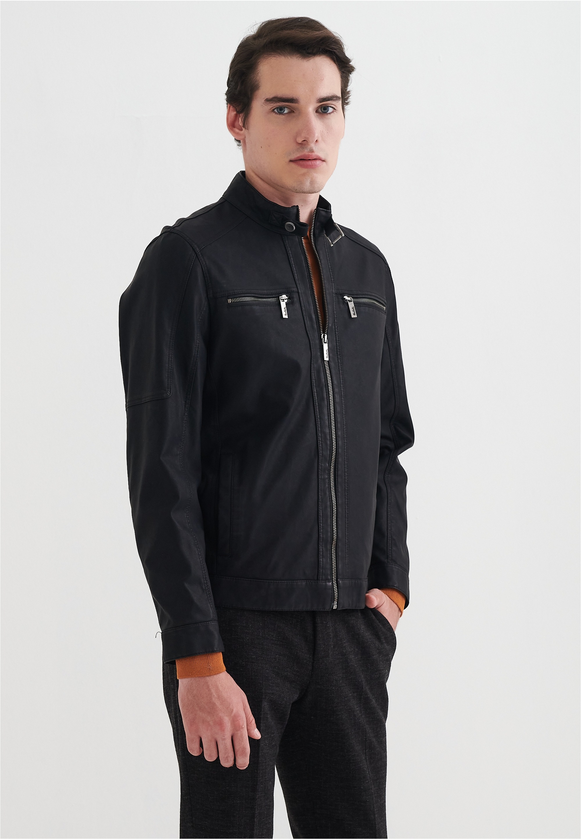 Pierre Cardin Outdoorjacke, im angesagten Biker-Look