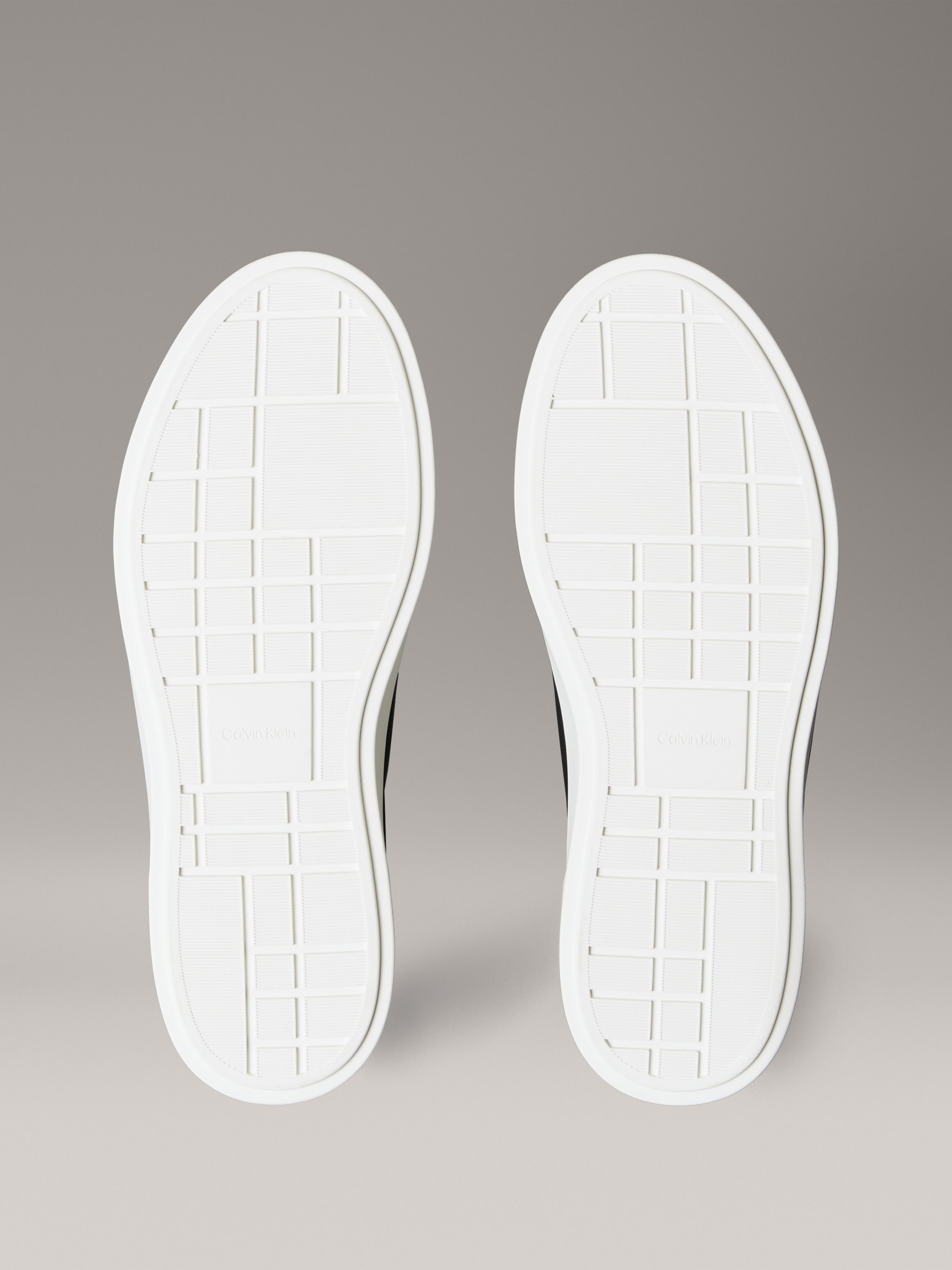 Calvin Klein Sneaker »LOW PRO CUPS LTH MG«, Schnürschuh, Halbschuh, Freizeitschuh mit seitlichem CK-Logo