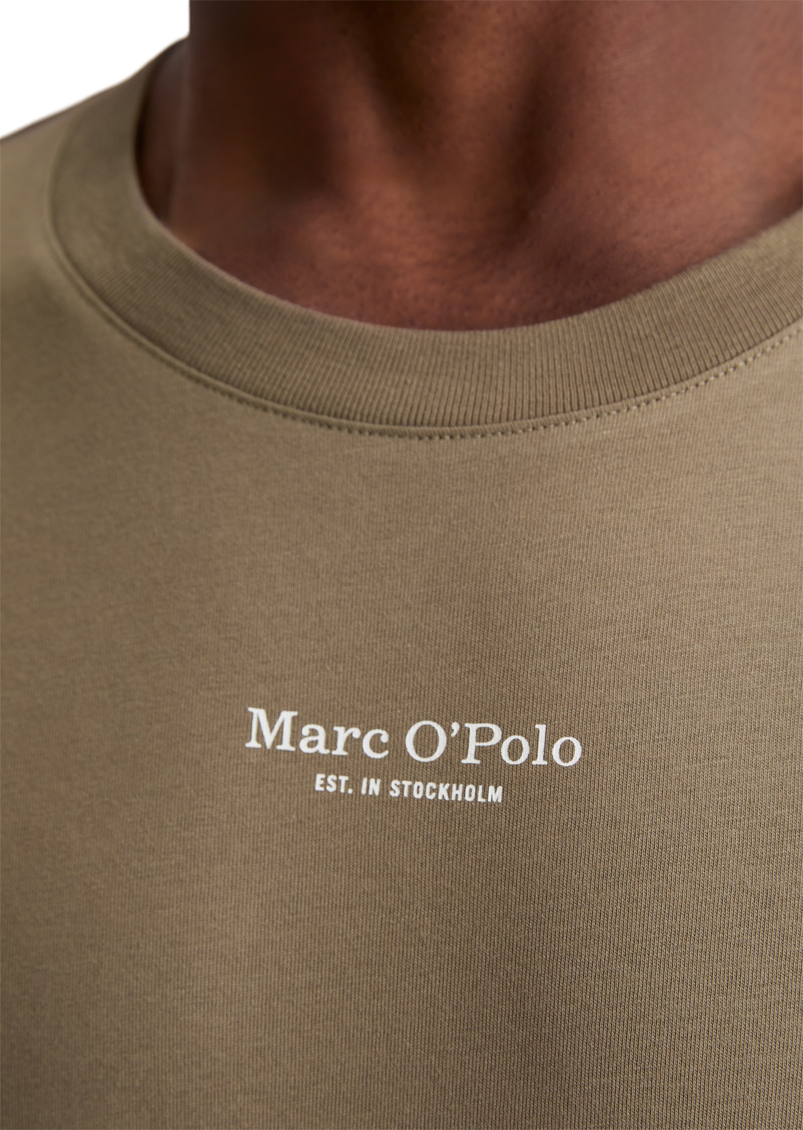Marc O'Polo T-Shirt ein kleines, dezentes Logo in Kontrastfarbe ziert die Brust