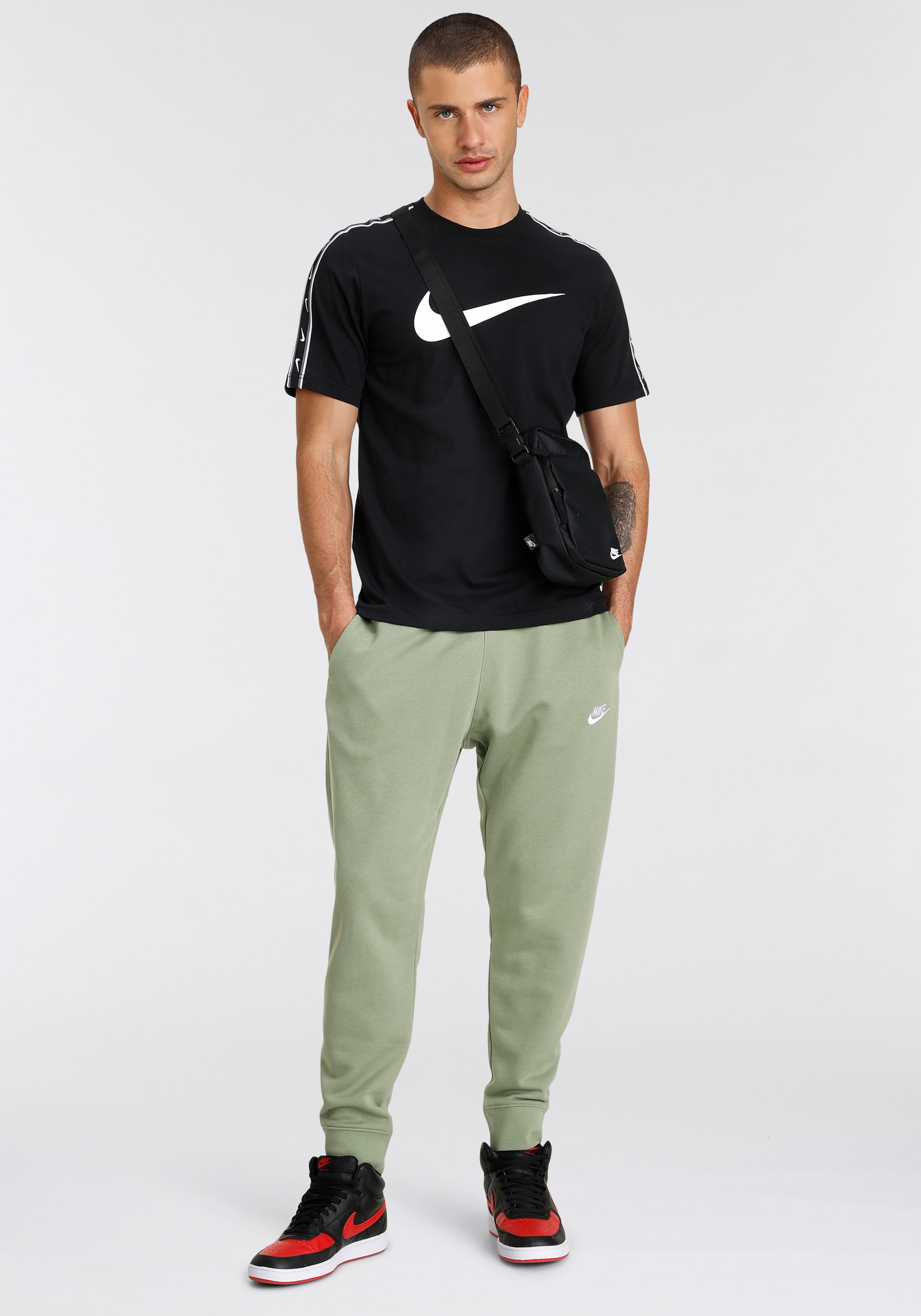Nike Sportswear Jogginghose »Club Men\'s Joggers« auf Rechnung online  bestellen | BAUR
