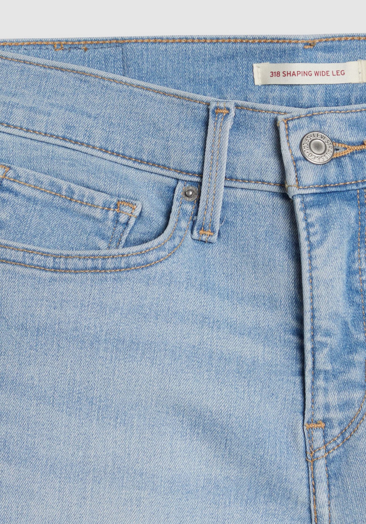 Levi's® Weite Jeans »Jeans 318 SHAPING«, im Five-Pocket Style