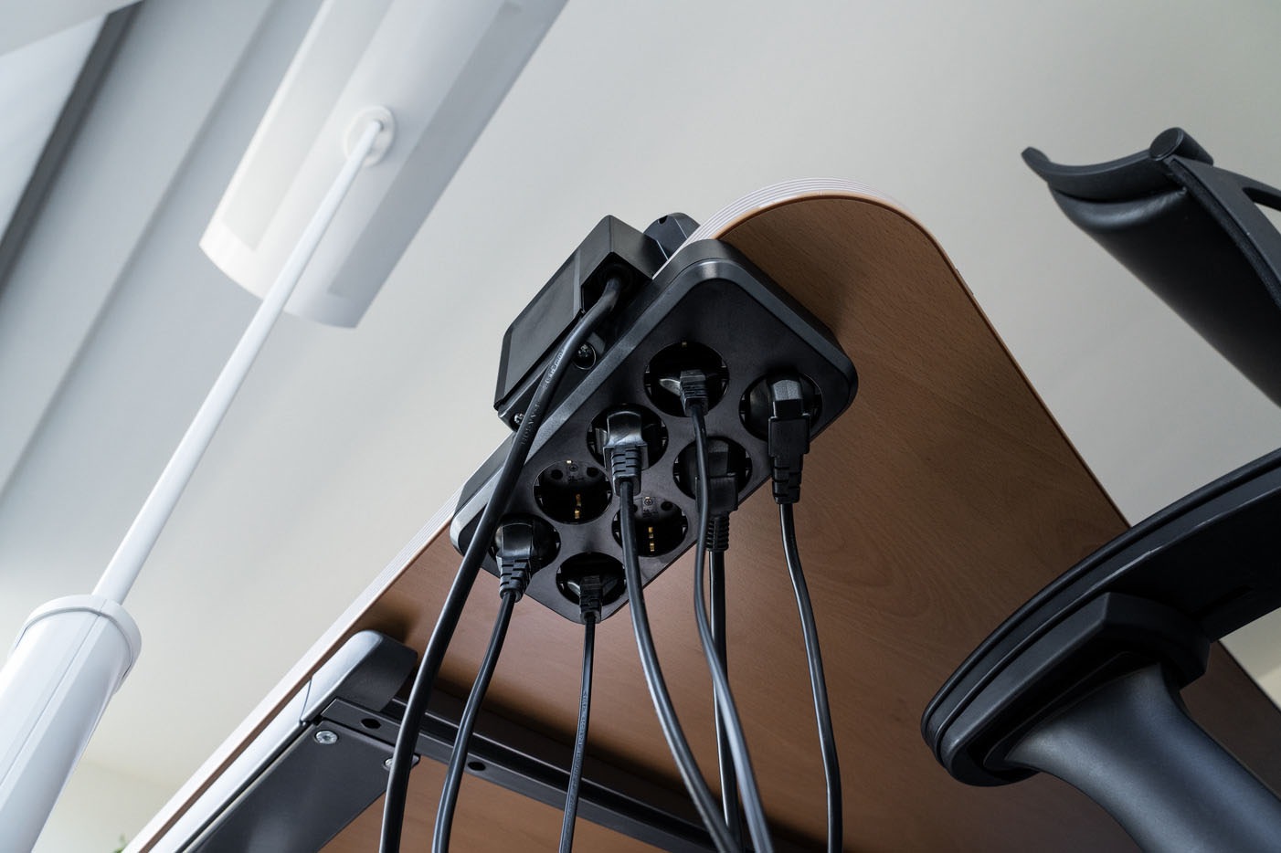 Brennenstuhl Steckdosenleiste »Duplex Tischsteckdosenleiste, 2x Keystone Module, 10x Schutzkontakt« (Ein- / Ausschalter )