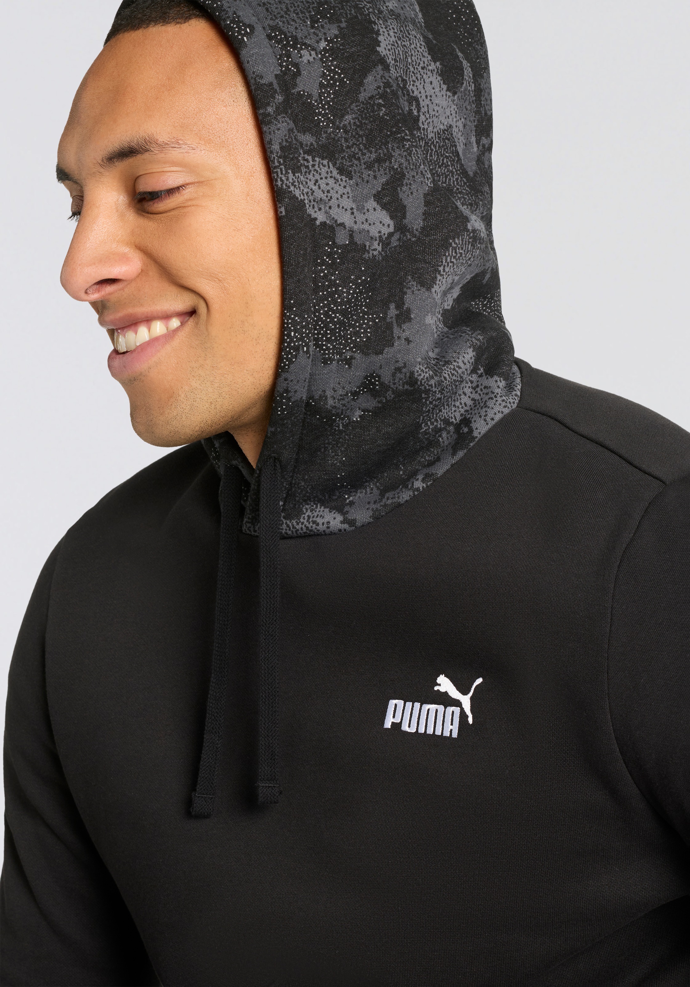 Thumbnail - PUMA Kapuzensweatshirt "ESS CAMO HOODIE FL", Regular Fit, sportlicher Stil, mit Kapuze, mit Kängurutasche