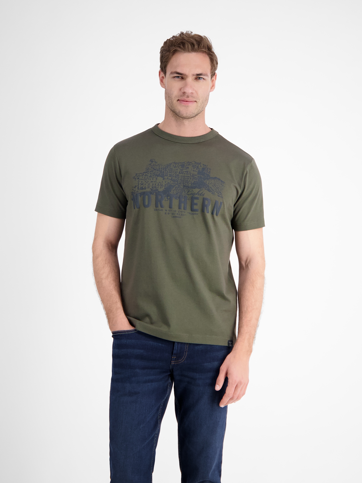 LERROS T-Shirt "LERROS Unifarbenes T-Shirt mit Brustprint" günstig online kaufen