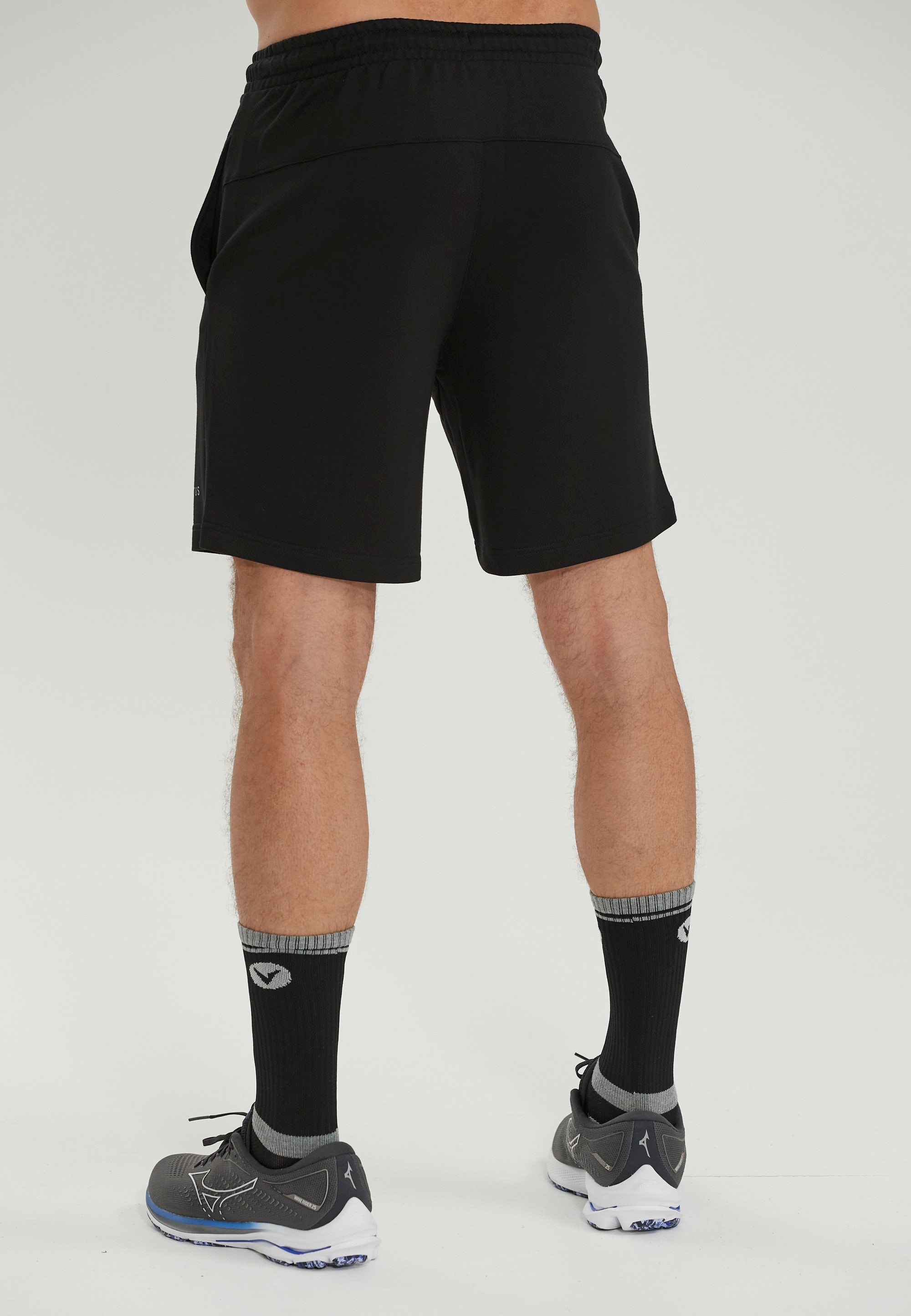 Virtus Shorts »Patrick V2«, mit verstellbarem Tunnelzug