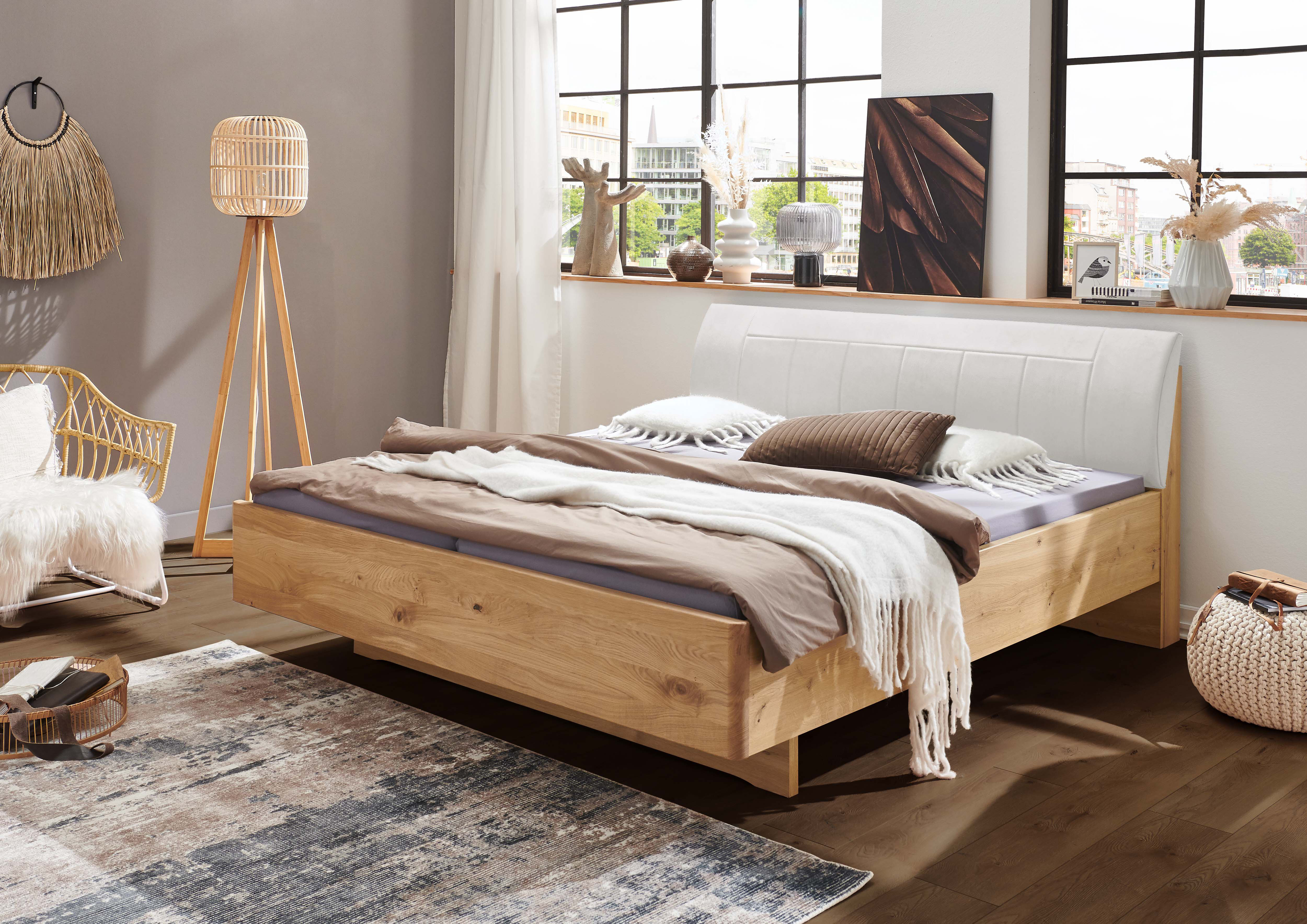 WIEMANN Holzbett "Cardiff, Bettgestell, Bettrahmen, teilmassiv, mit Polster günstig online kaufen