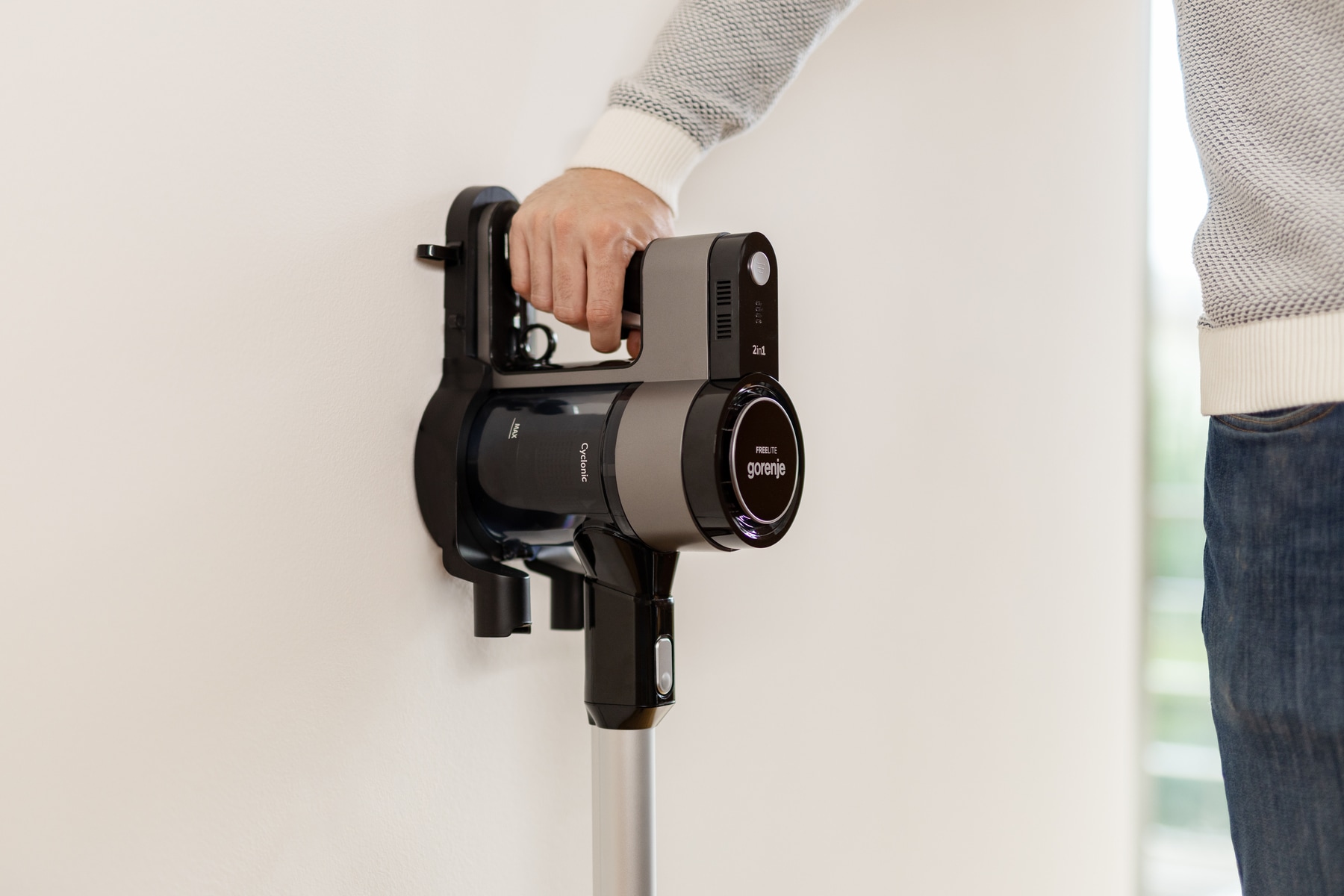 Hisense Akku-Bodenstaubsauger »SVC216300FLA«
