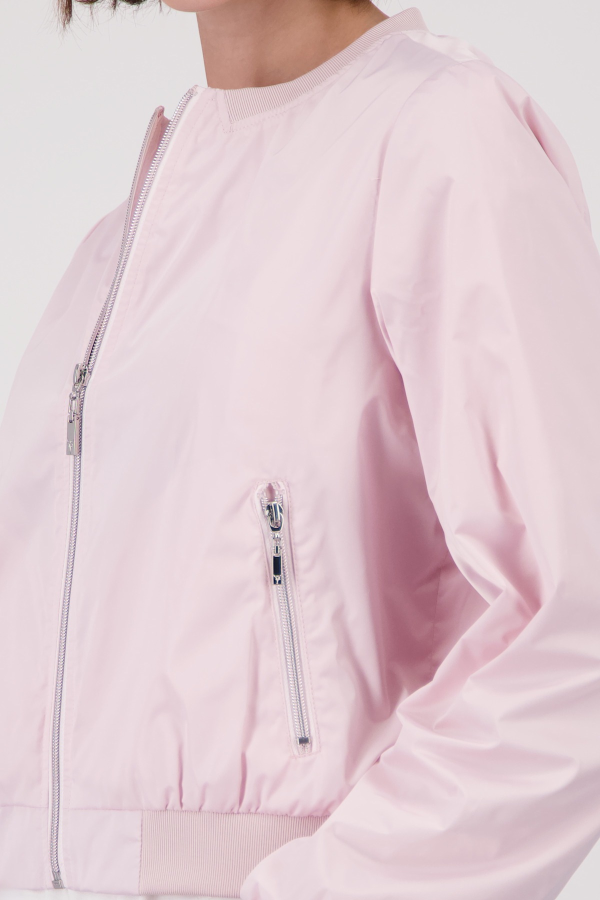 Monari Bomberjacke »Jacke Nylon« ohne Kapuze mit Reißverschlusstaschen