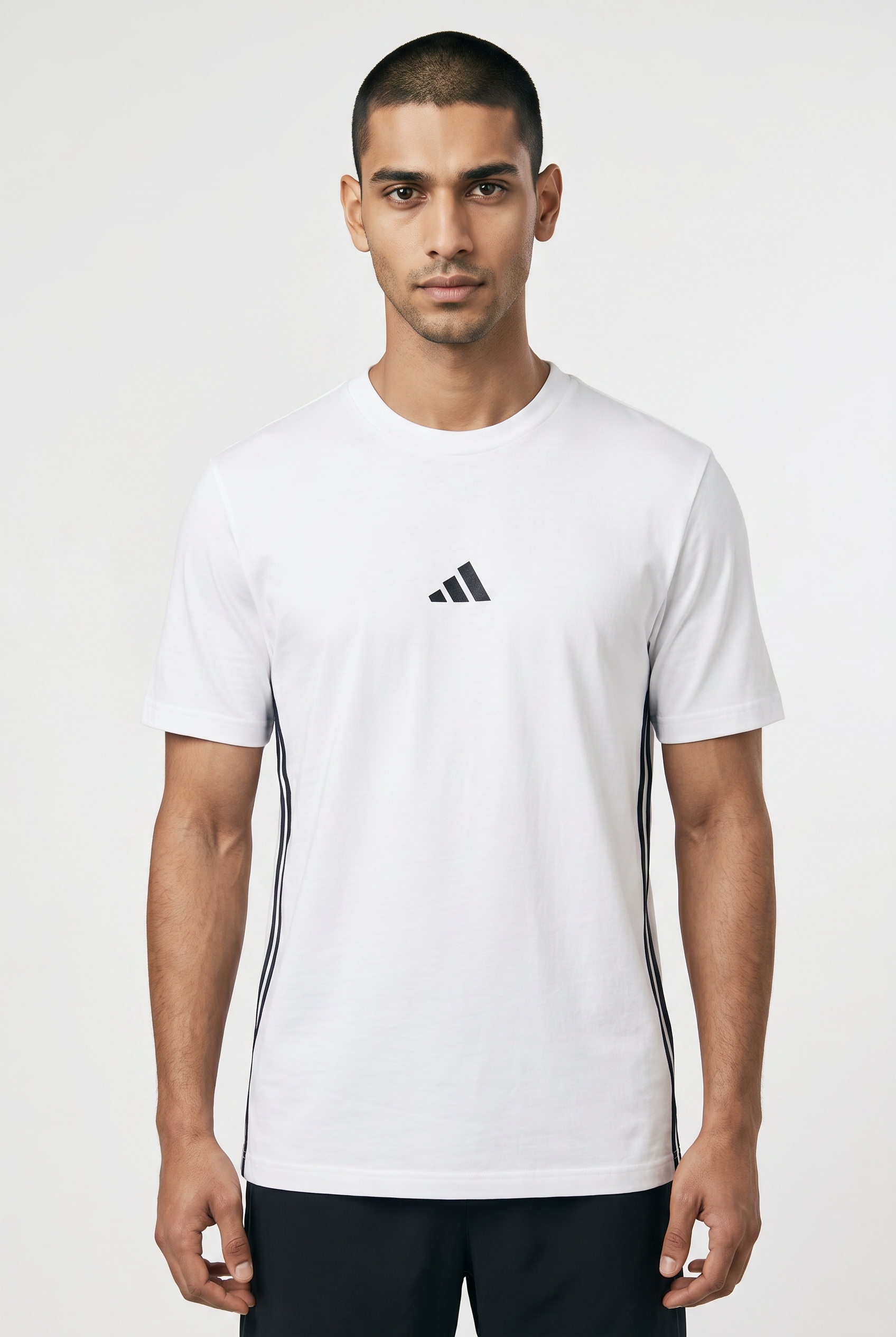 adidas Sportswear T-Shirt "ESSENTIALS 3-STREIFEN SINGLE JERSEY" mit Rundhalsausschnitt, ohne Verschluss, aus Baumwolle
