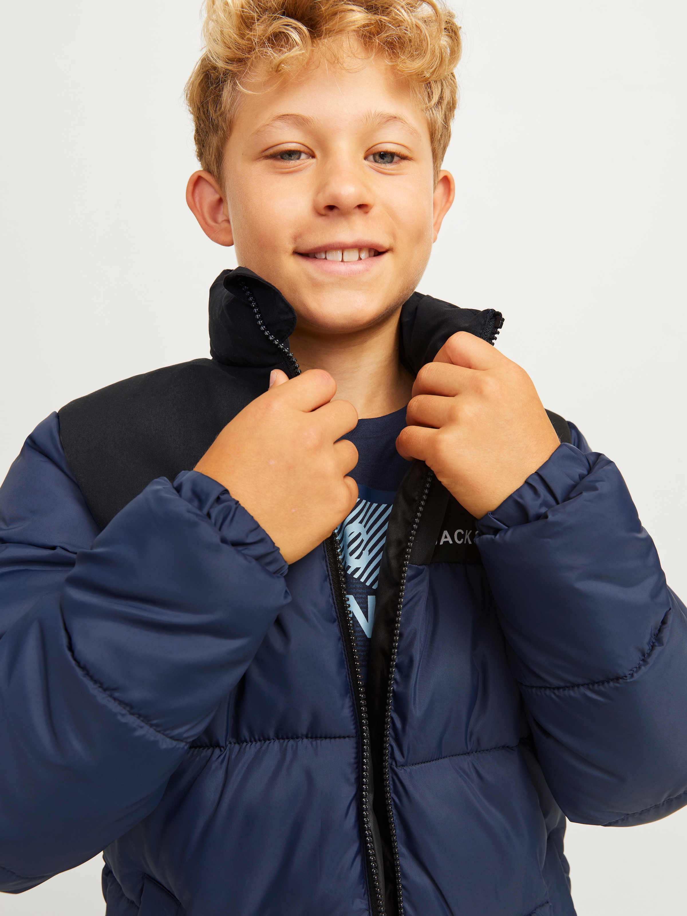 Jack & Jones Junior Outdoorjacke »JJMOON STAND COLLAR PUFFER JNR«, ohne Kapuze