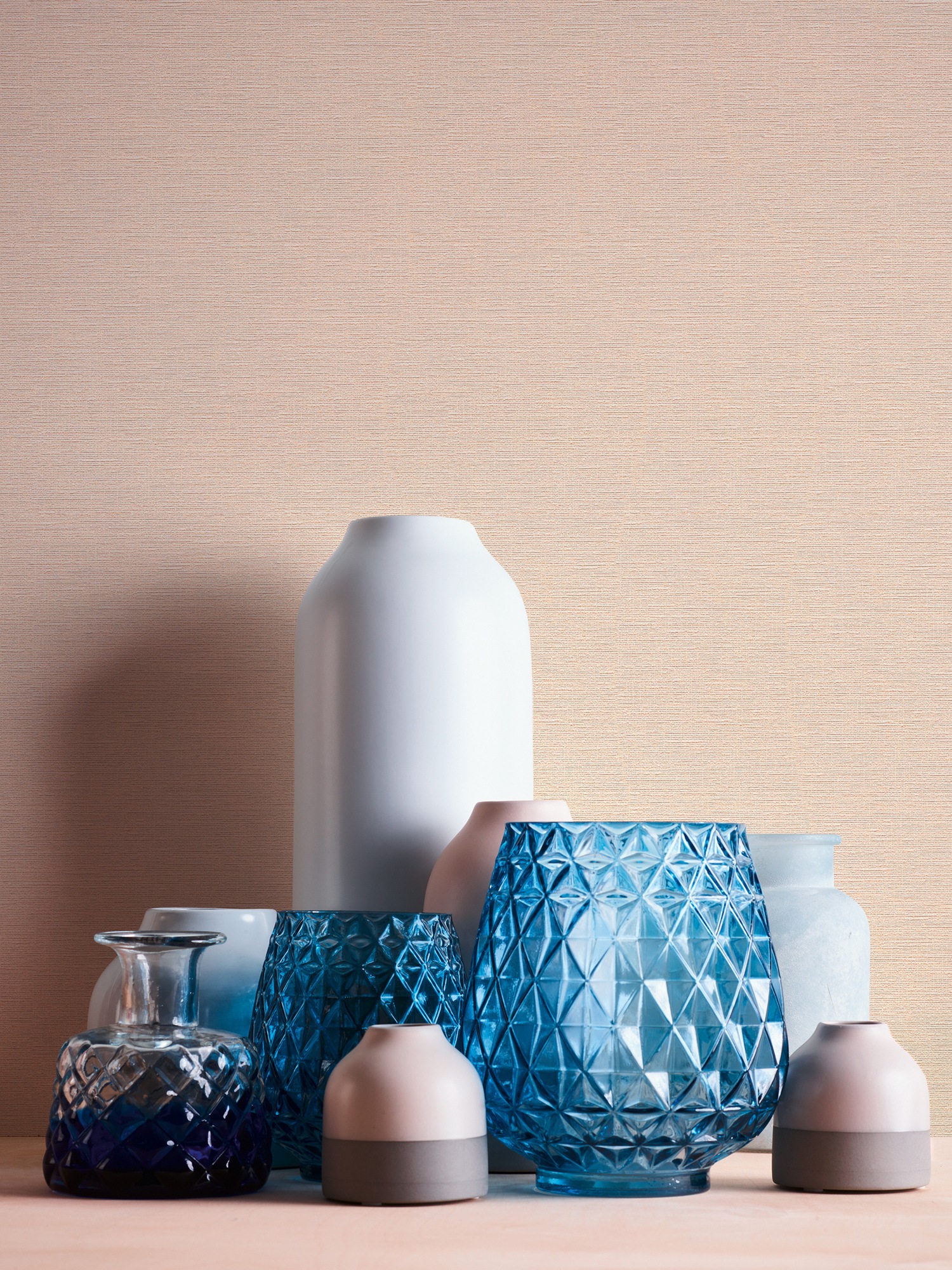 living walls Vliestapete »Tropen-Tapete bunt grün – Exotische Blätter« matt glatt