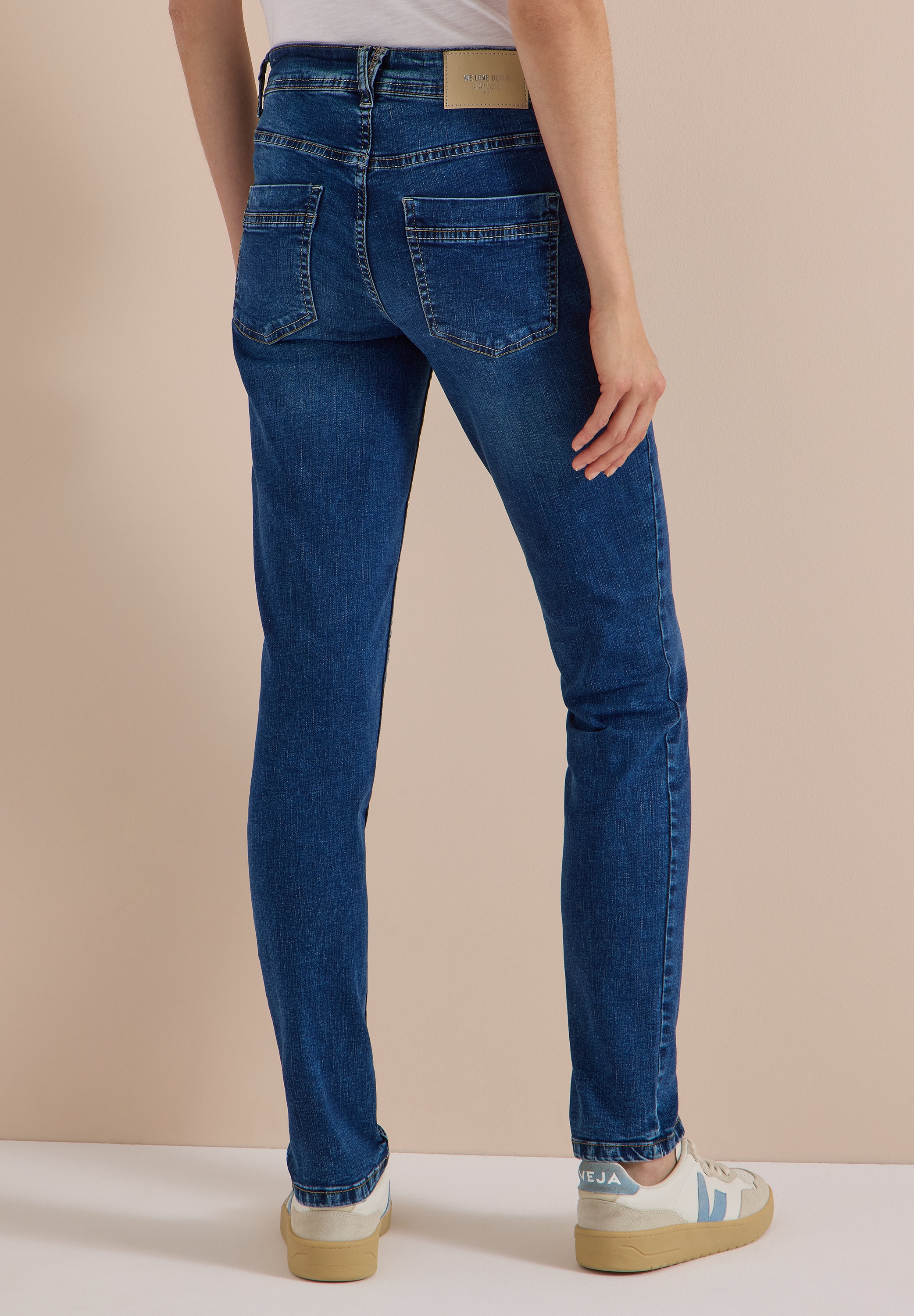 Cecil Middle Waist