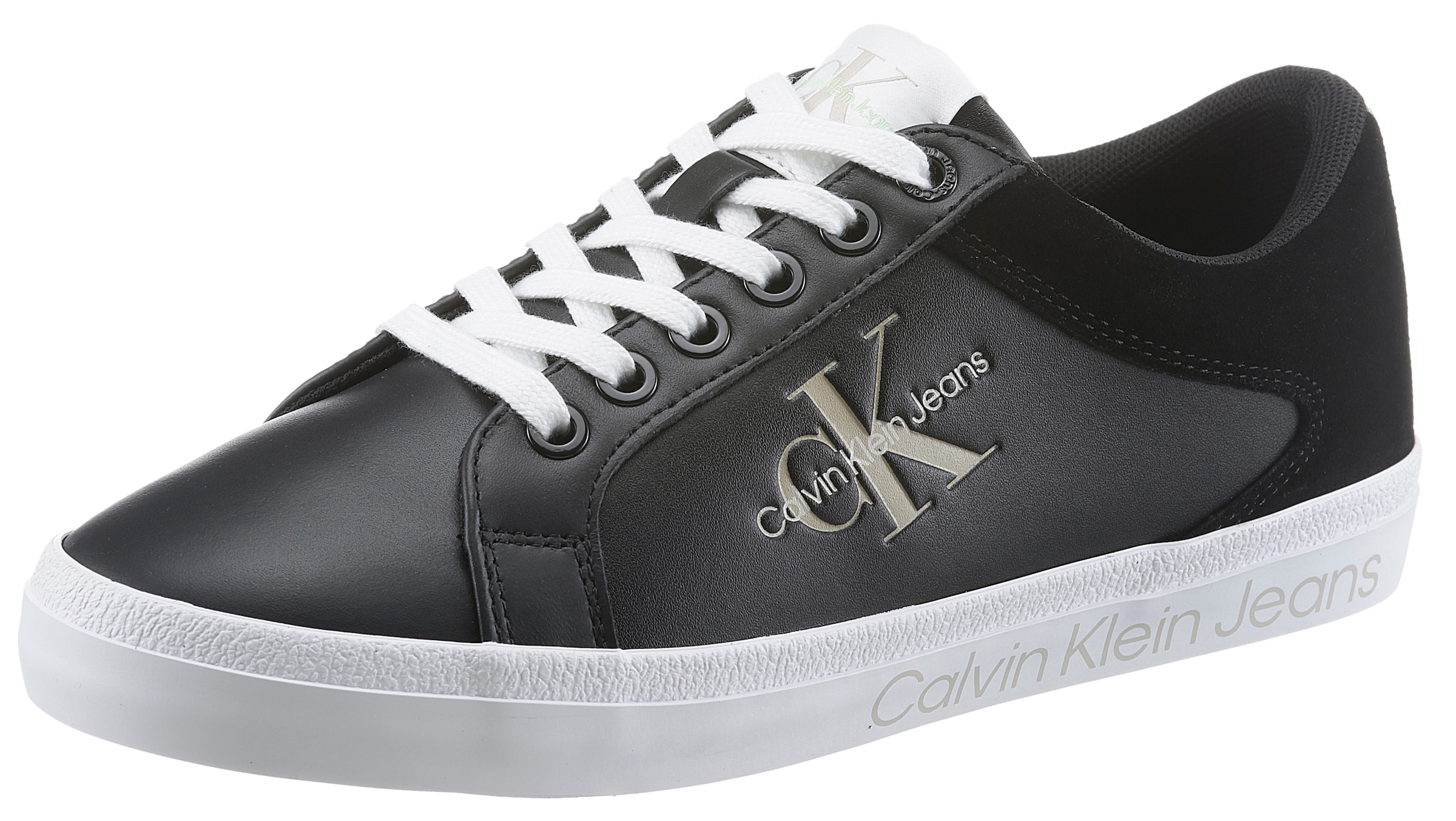 Calvin Klein Jeans Plateausneaker »SUSAN 9LS«, Logoschriftzug an der Laufsohle, Freizeitschuh, Halbschuh, Schnürschuh