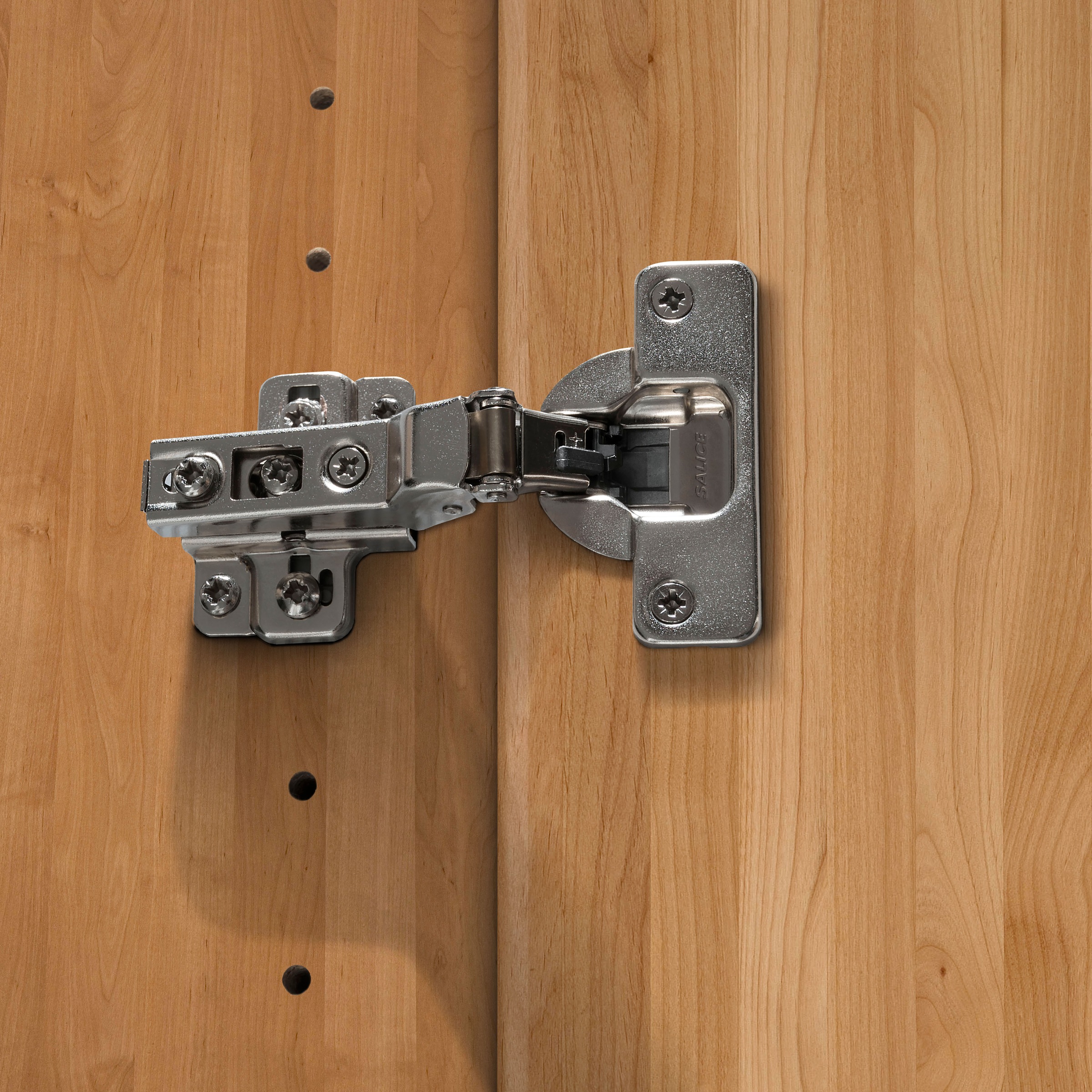 Thumbnail - WIEMANN Drehtürenschrank "Cardiff, Massivholztüren in Kombination mit Glas- oder Spiegeltüren" 4 Breiten, 2 Höhen 216/23...