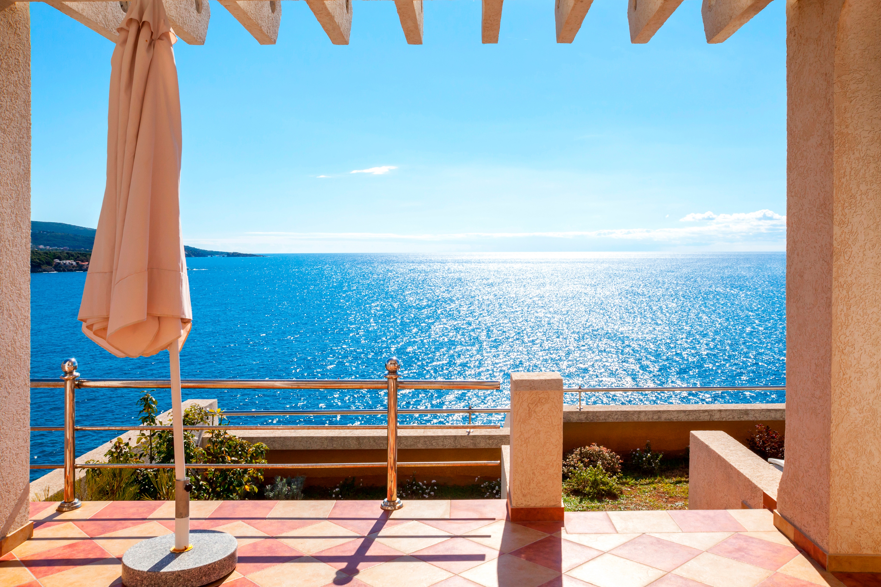 Papermoon Fototapete "Terrace with a Sea View" glatt