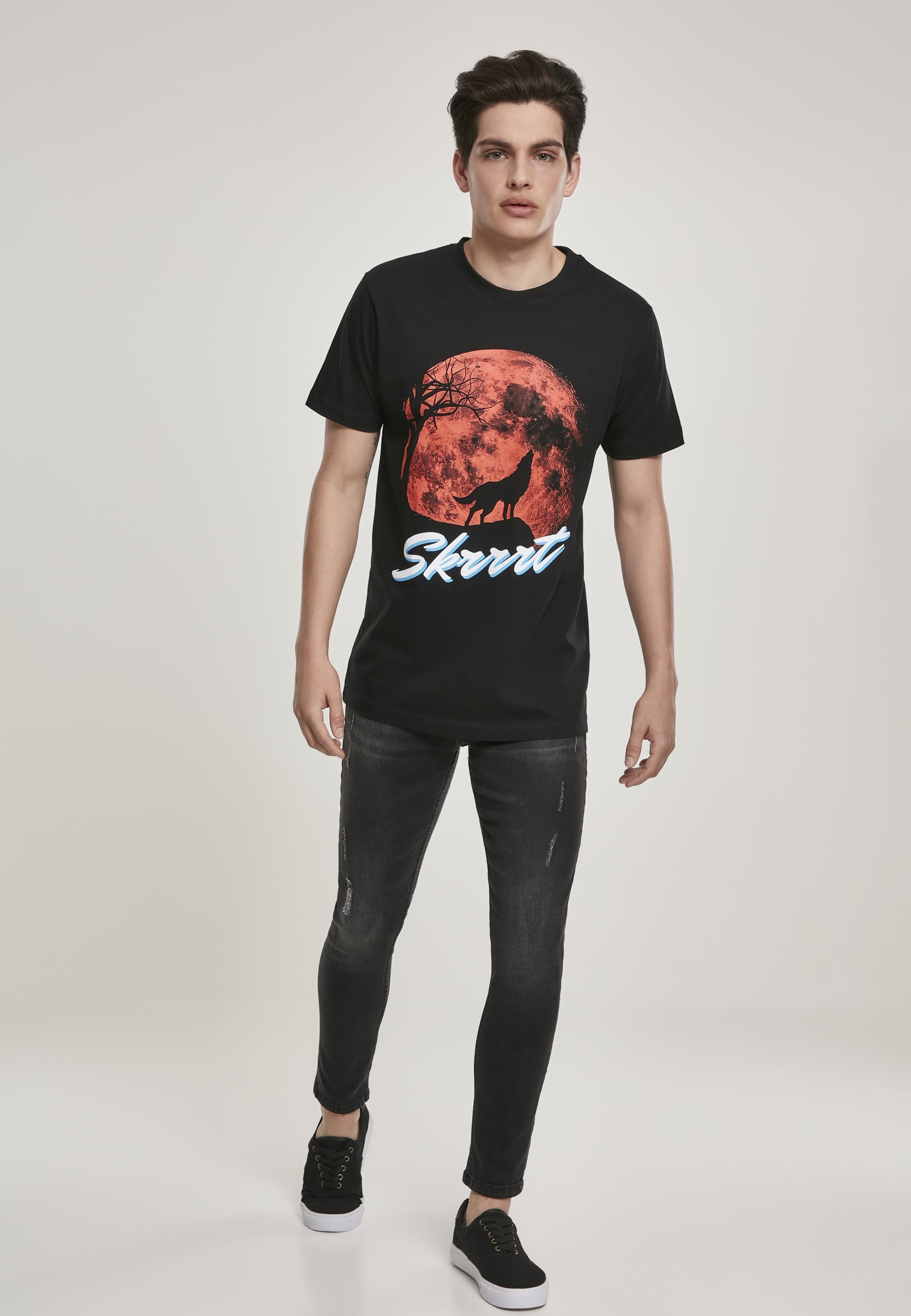 MisterTee Kurzarmshirt »MisterTee Herren Skrrt Howling Tee«, (1 tlg.)