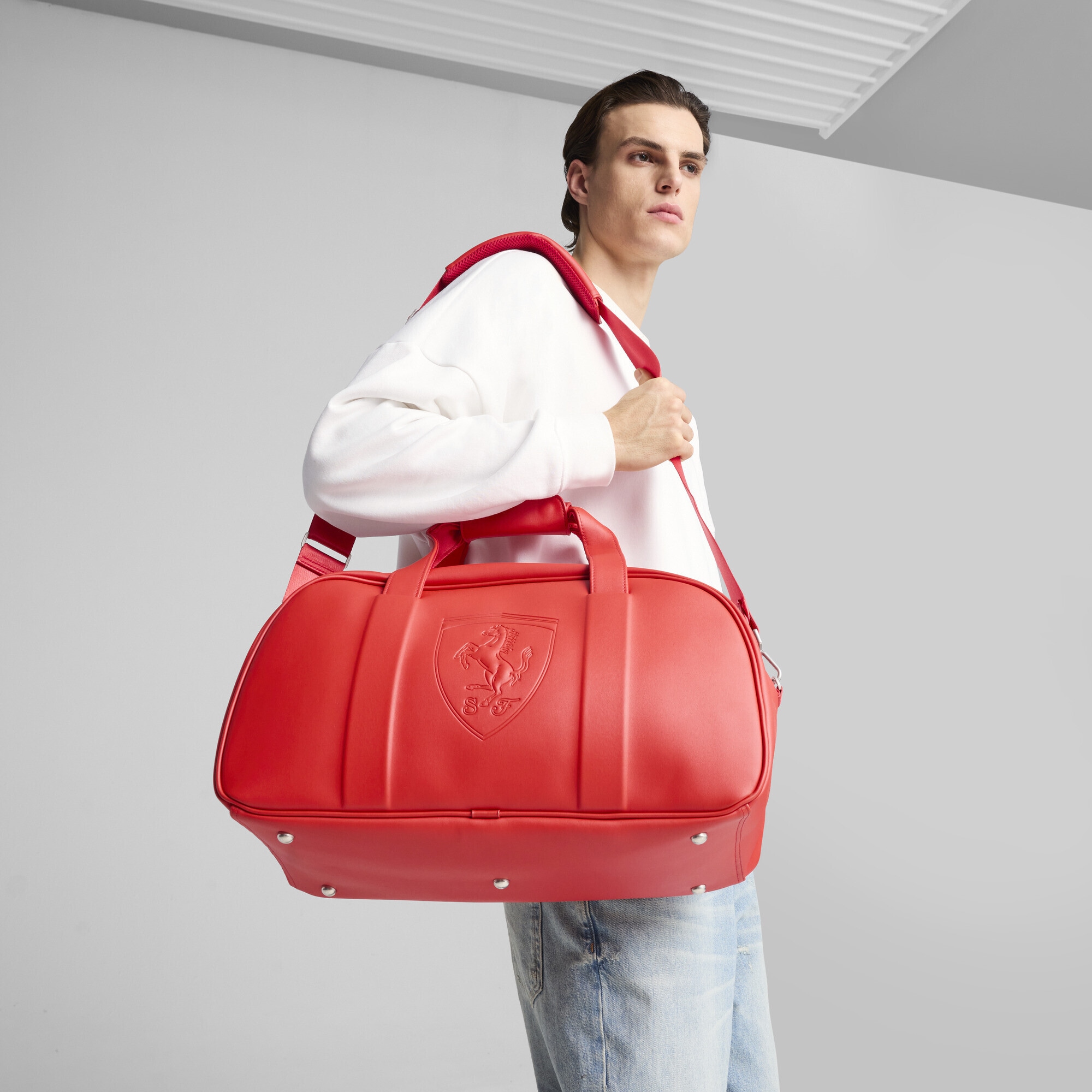 PUMA Sporttasche »Scuderia Ferrari HP Race Premium 28L Sporttasche Erwachsene«