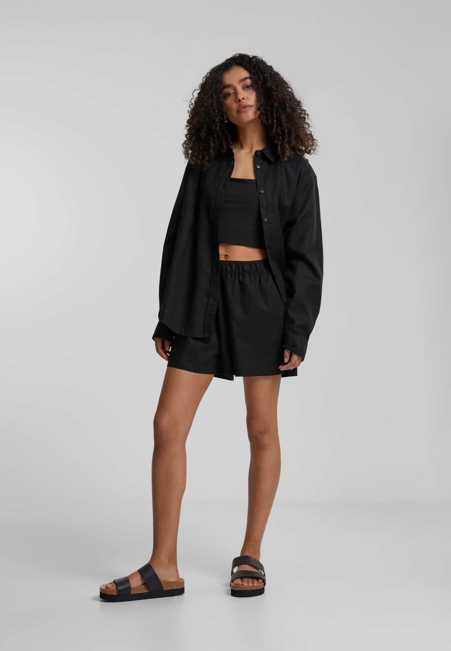URBAN CLASSICS Shorts »Urban Classics Damen Ladies Linen Mixed Boxer Shorts«, (1 tlg.)