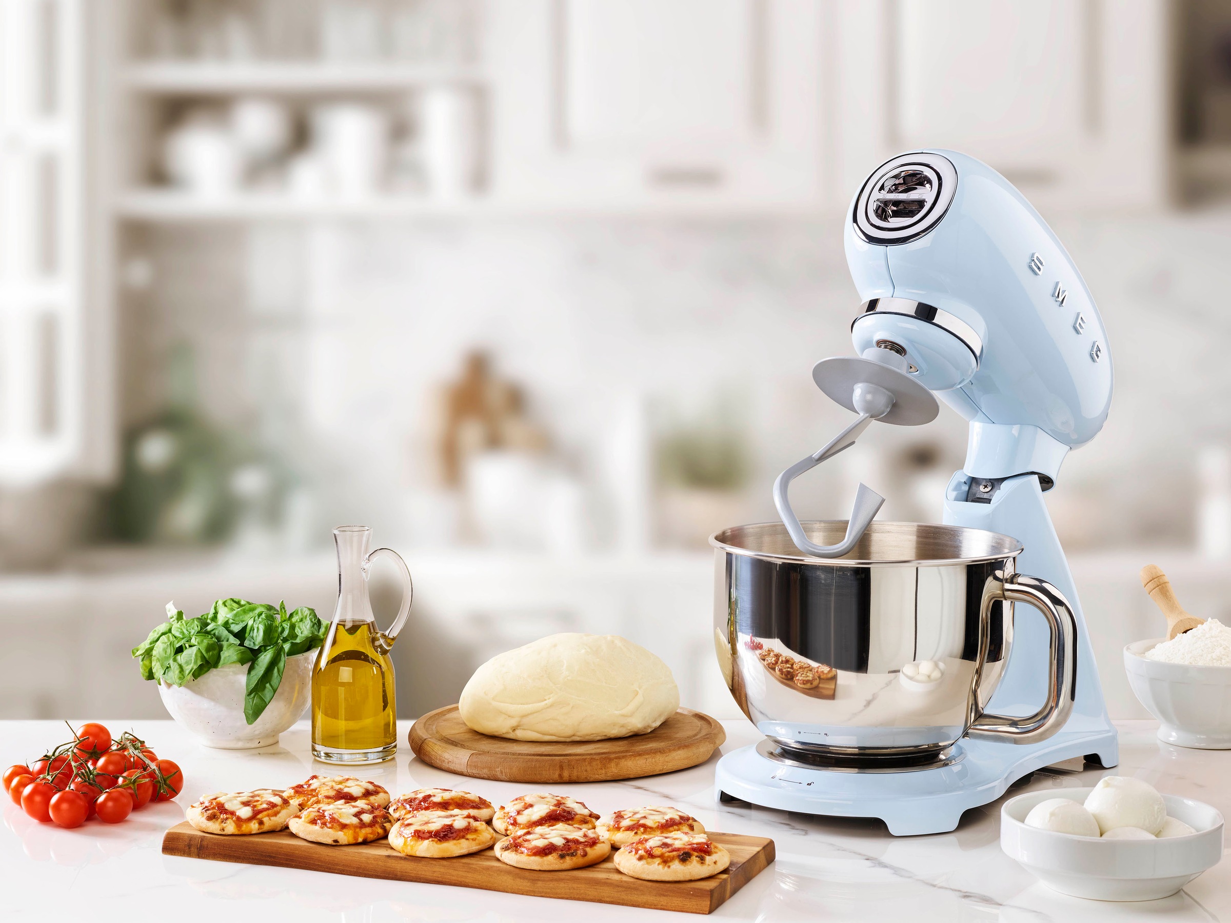 Smeg Küchenmaschine | BAUR kaufen »SMF03PBEU Pastellblau«