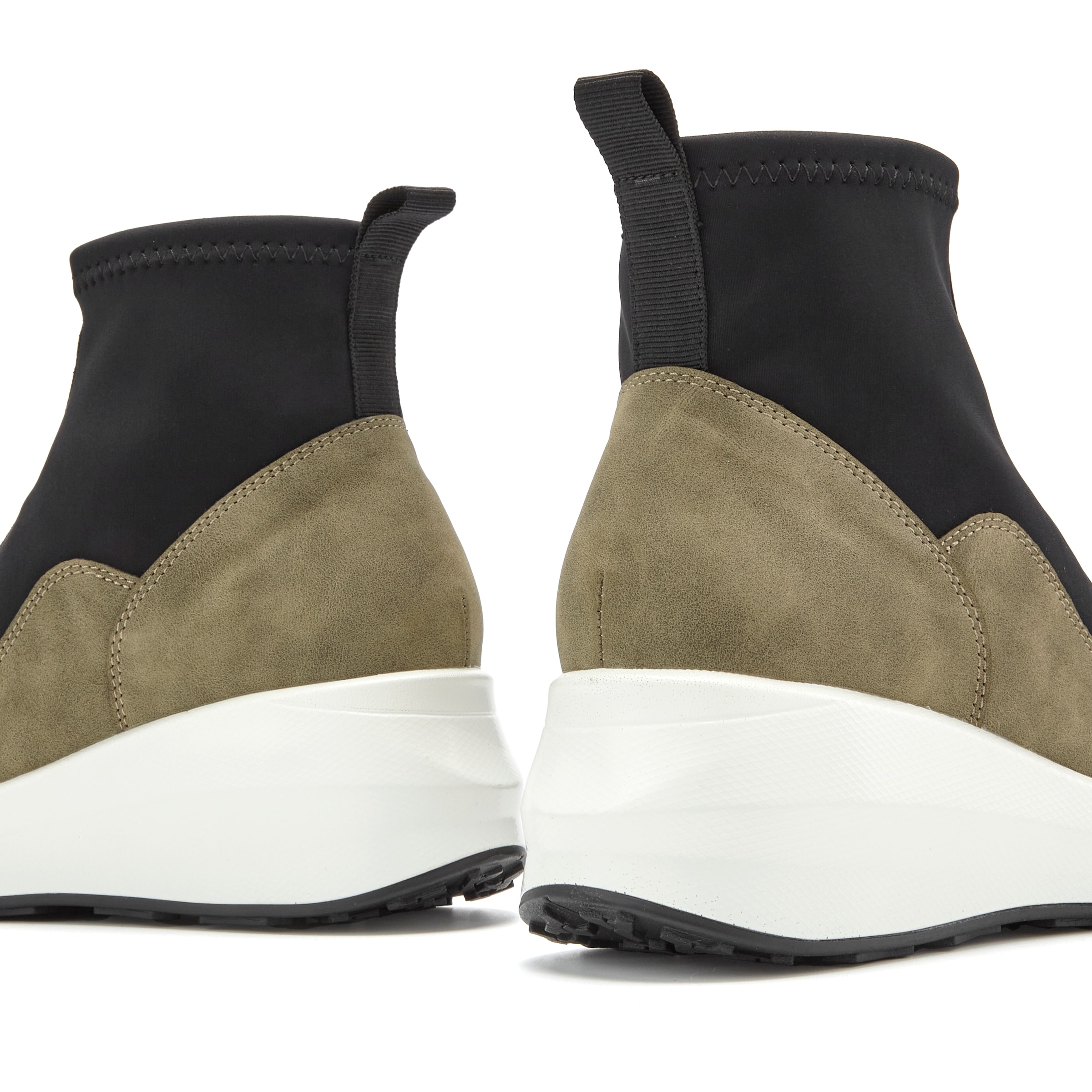 LASCANA Stiefelette »Sneaker, Keilstiefelette, Freizeitschuh«  NEU mit innenliegendem Keilabsatz und Frontreißverschluss VEGAN