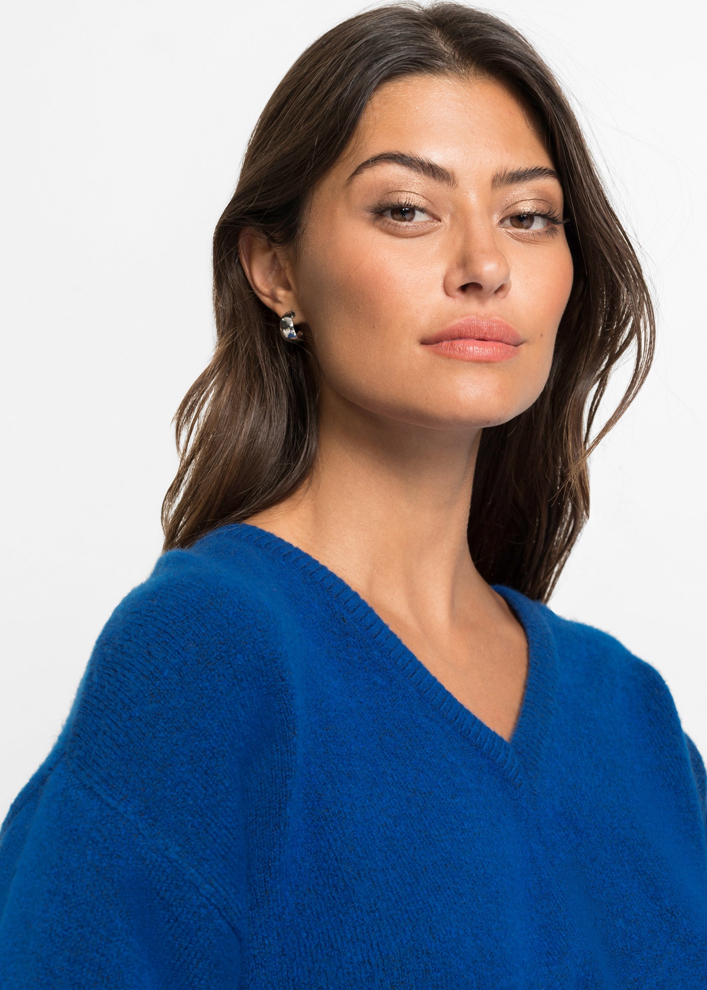 bonprix Strickpullover »Oversize-Strick-Pullover« aus weichem Material, mit V-Ausschnitt, Oversize-Passform