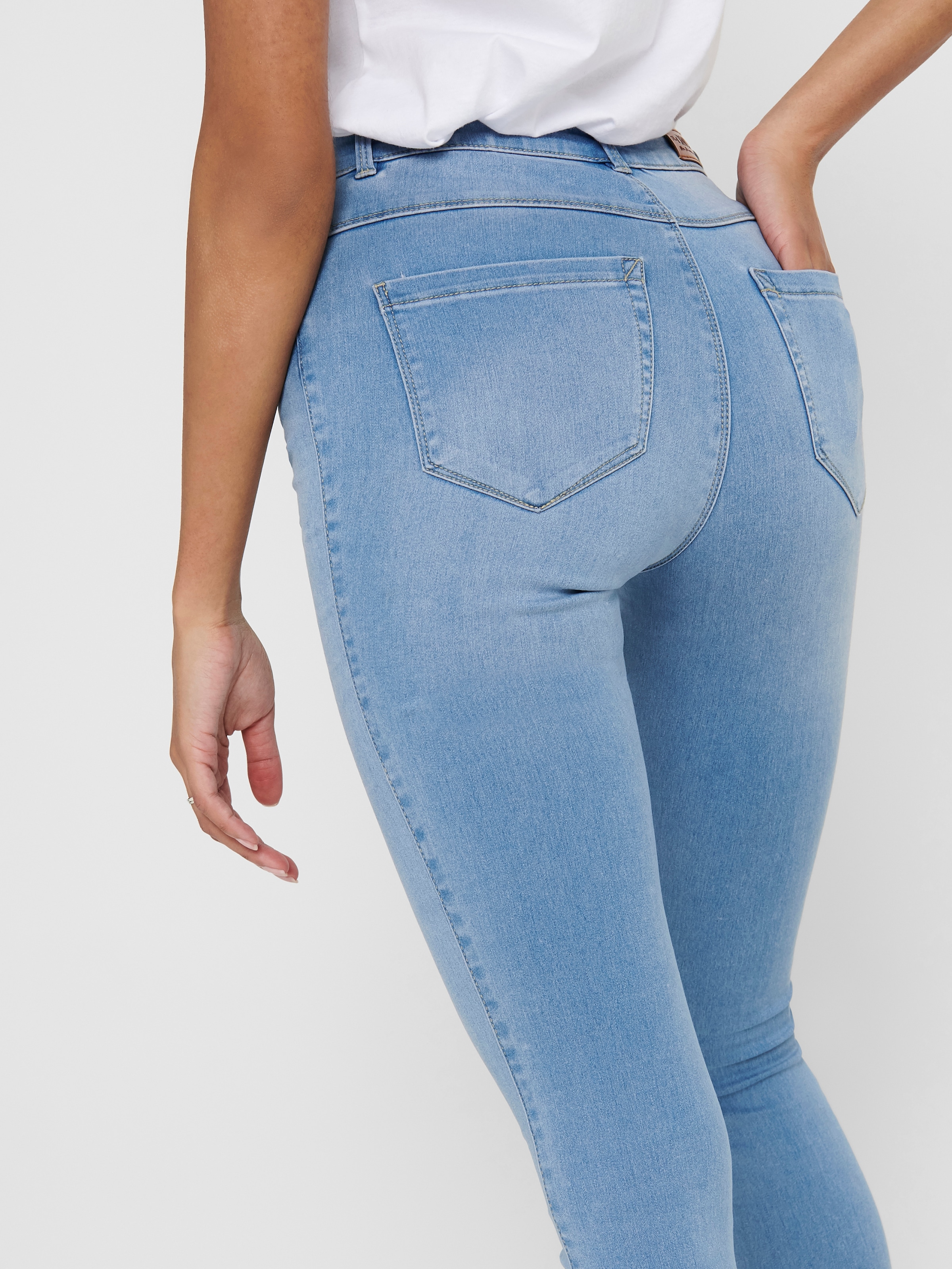 ONLY High-waist-Jeans »ONLROYAL – Skinny-Jeans mit hoher Taille und Abriebeffekt« skinny fit, casual, Denim, Baumwollmischung, Eingrifftaschen
