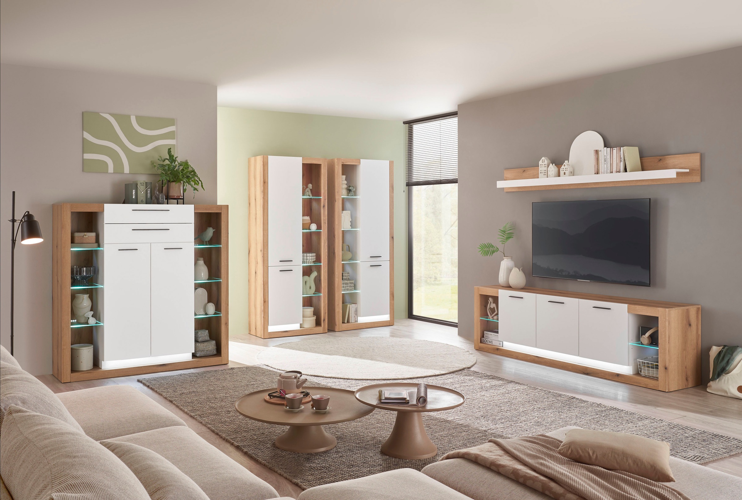 INOSIGN Vitrine »Brixen, Vitrinenschrank in Eiche Dekor, moderne Standvitrine«, Metallgriffe, ausreichend Stauraum, vielseitig einsetzbar, 80 cm breit