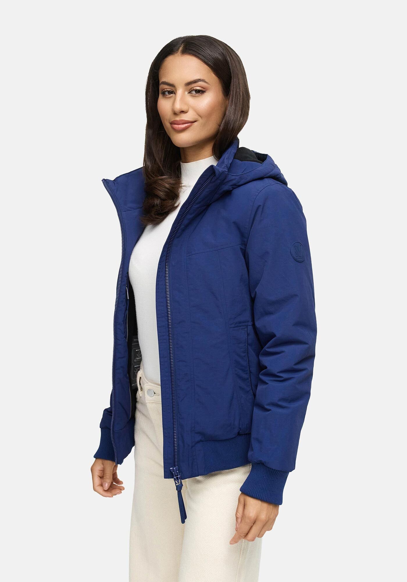 Marikoo Winterjacke »Mooni 16«, Gefütterte Winterjacke mit Kapuze und Kordelzug