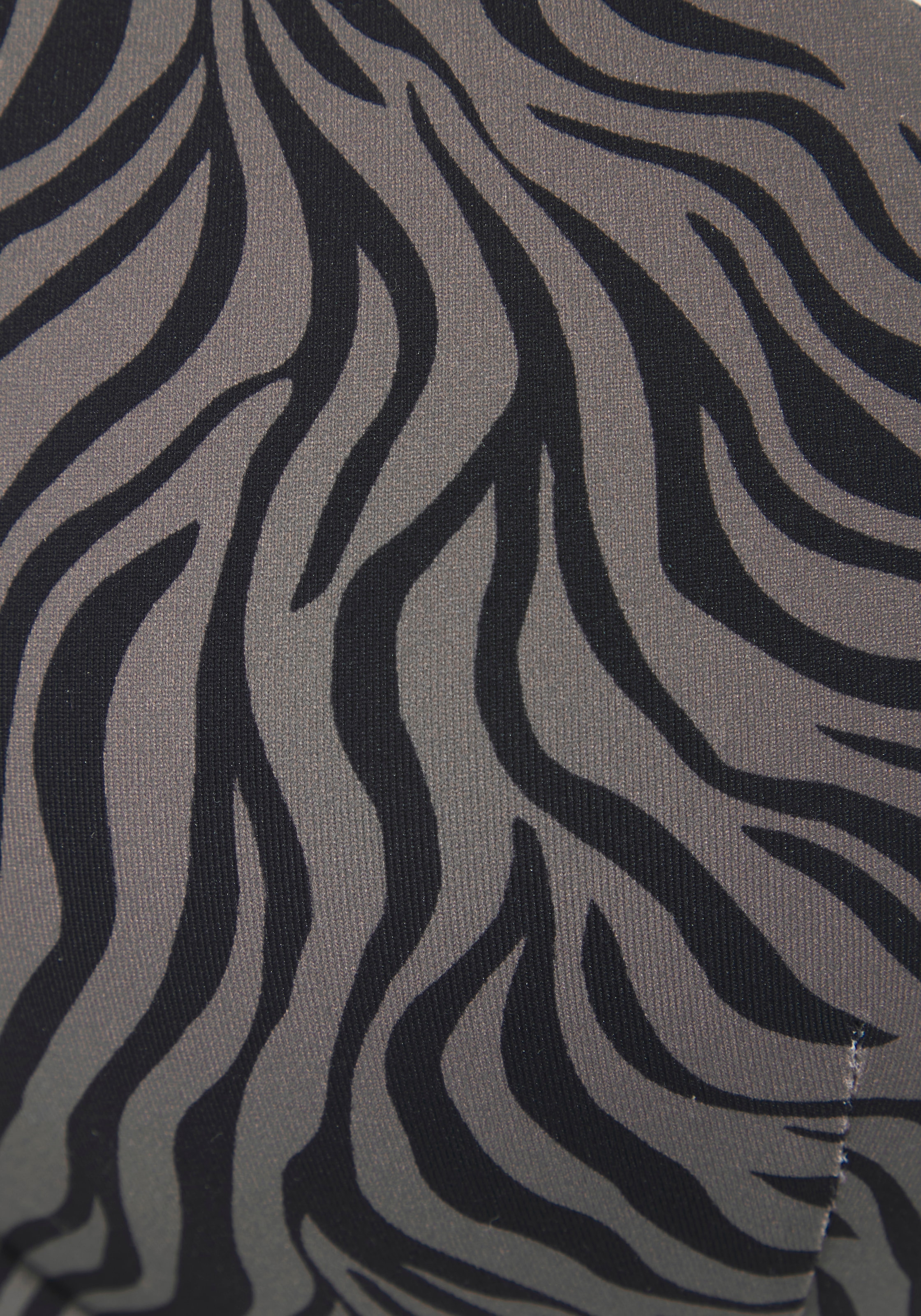 LASCANA Push-Up-Bikini-Top »Rabea« mit Vorderverschluss