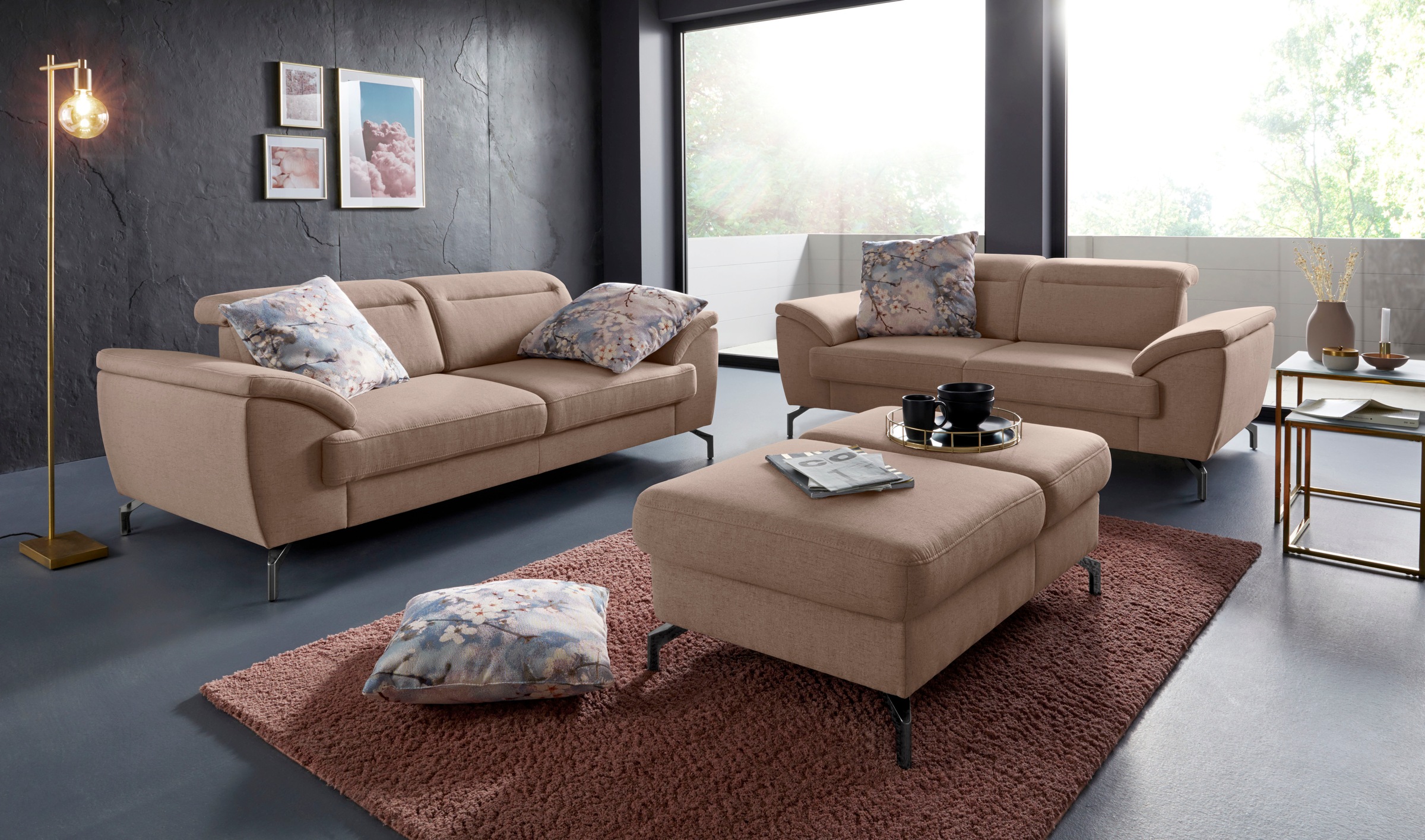 Hocker SIT & MORE "Percy", beige, B:114cm H:46cm T:71cm, Hocker, Polsterhocker Sitzhocker, Fußhöhe 15cm, mit Klappfunktion, wahlweise in 2 Fußfarben 2