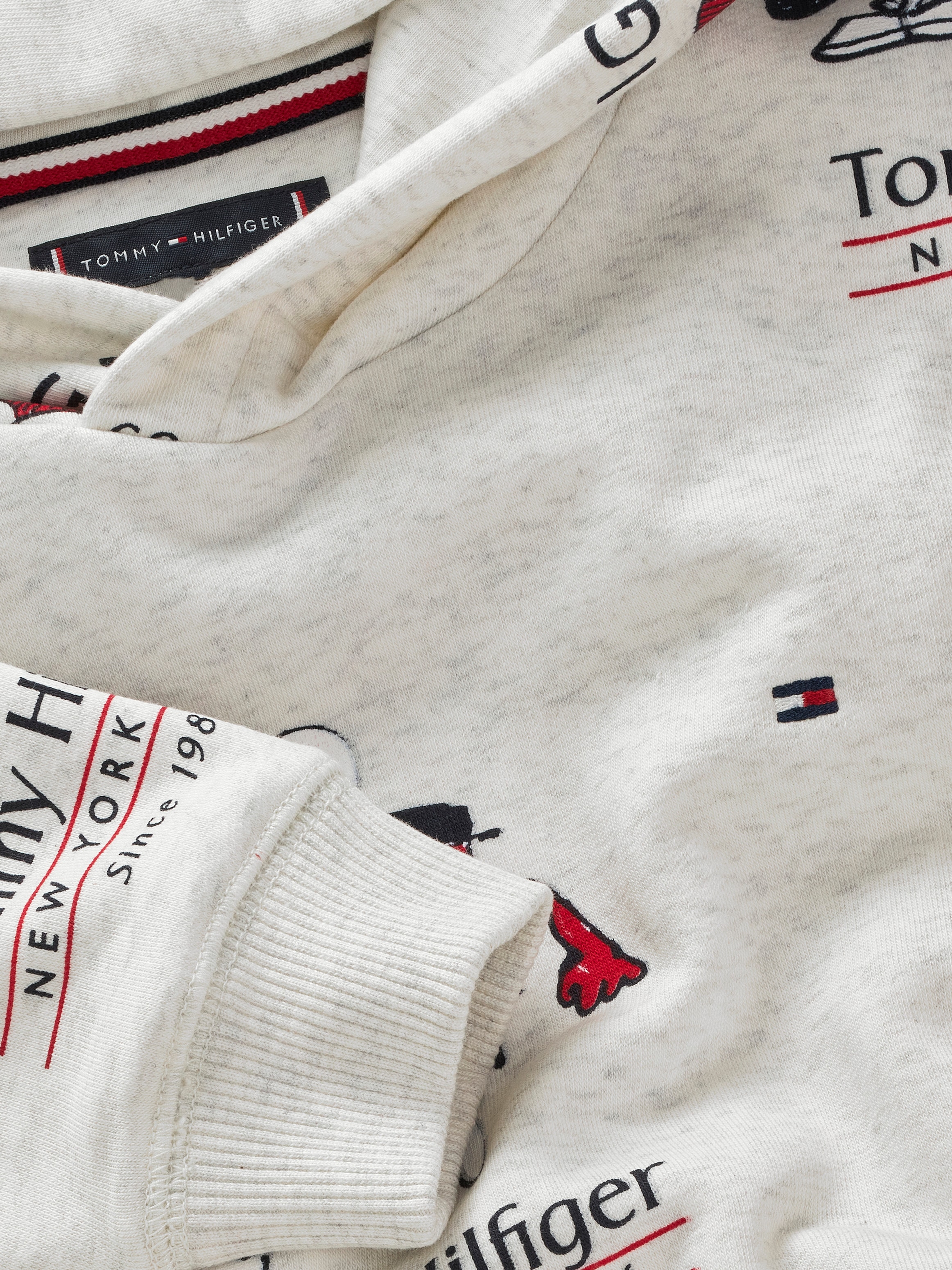 Tommy Hilfiger Kapuzensweatshirt »ALL OVER PRINT HOODIE«, mit allover Print