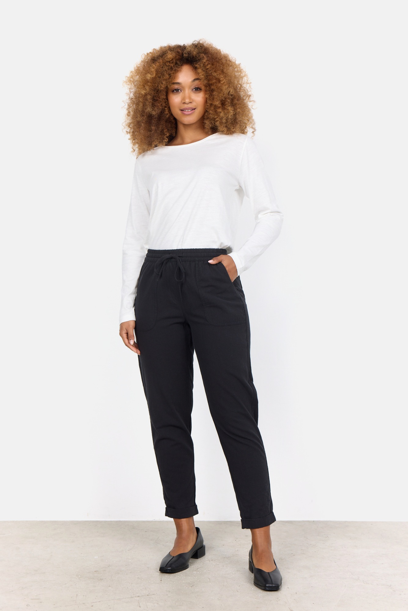 Thumbnail - soyaconcept Schlupfhose "SC-CISSIE 10-C" leichte Sommerhose aus Baumwolle in Leinenoptik