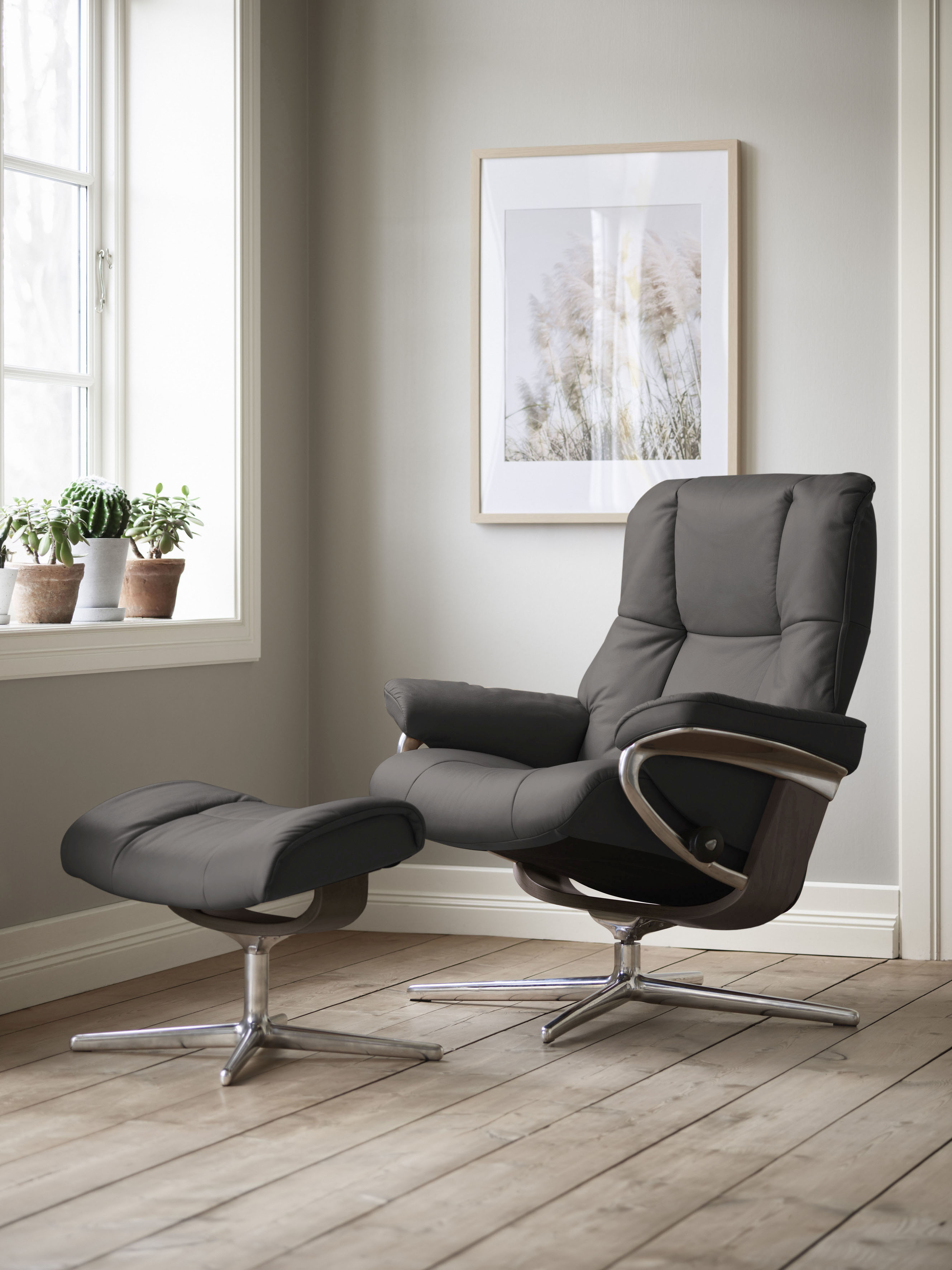 Stressless Relaxsessel "Mayfair" mit Cross Base, Größe S, M & L, Holzakzent Wenge