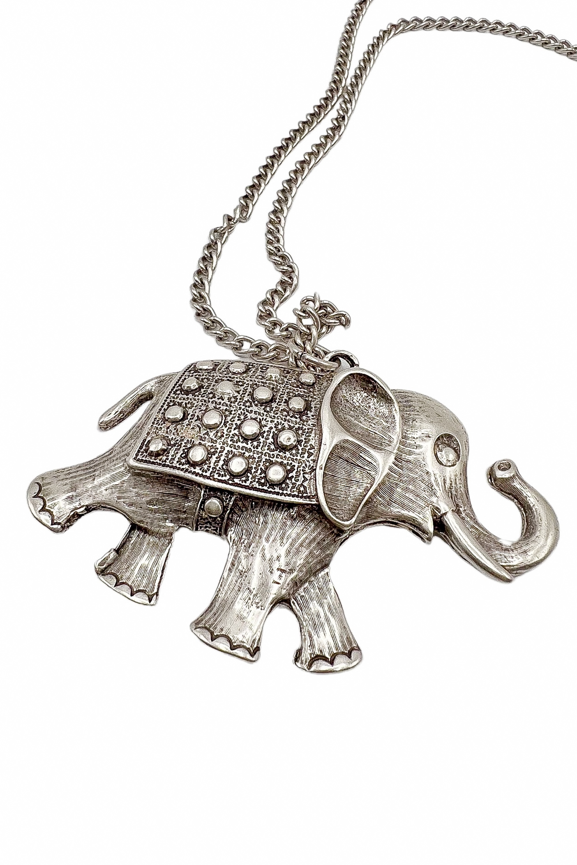 COLLEZIONE ALESSANDRO Lange Kette »Elefant«, mit detailliertem Elefantenanhänger