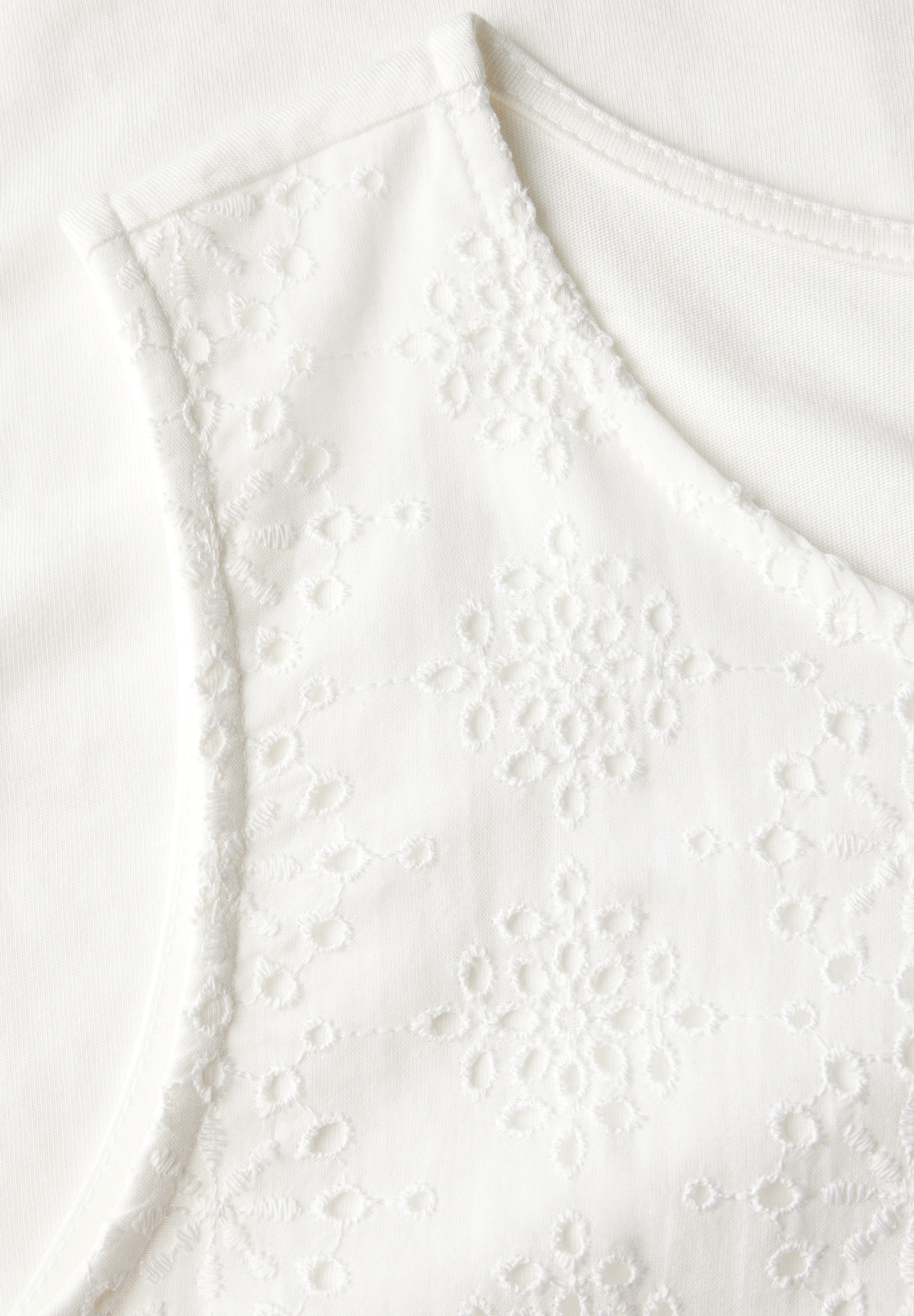 STREET ONE Shirttop, mit Zierstickerei