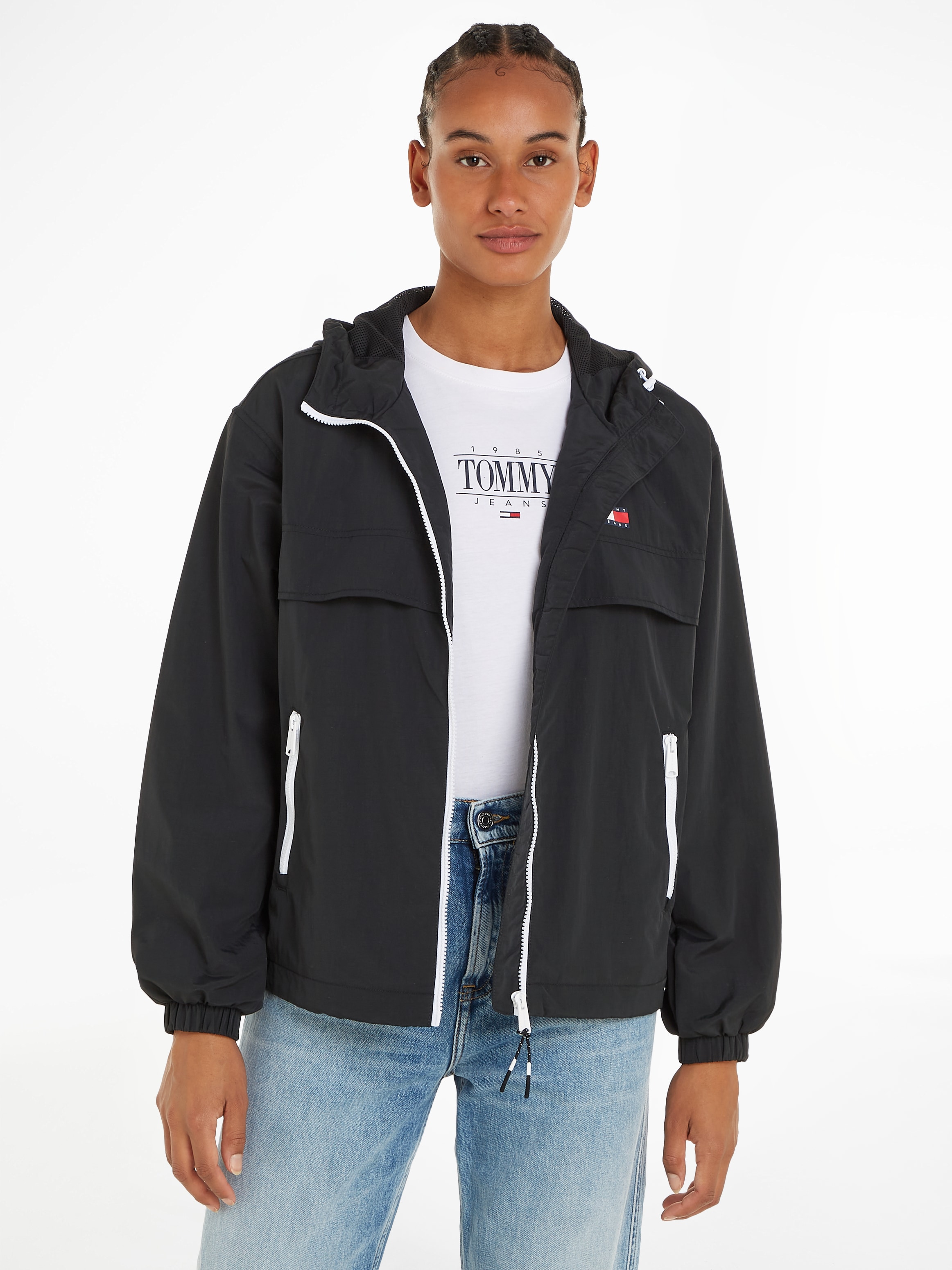 Tommy Jeans Windbreaker "TJW CHICAGO WINDBREAKER EXT", mit Kapuze, mit kontrastfarbenen Reißverschlüssen