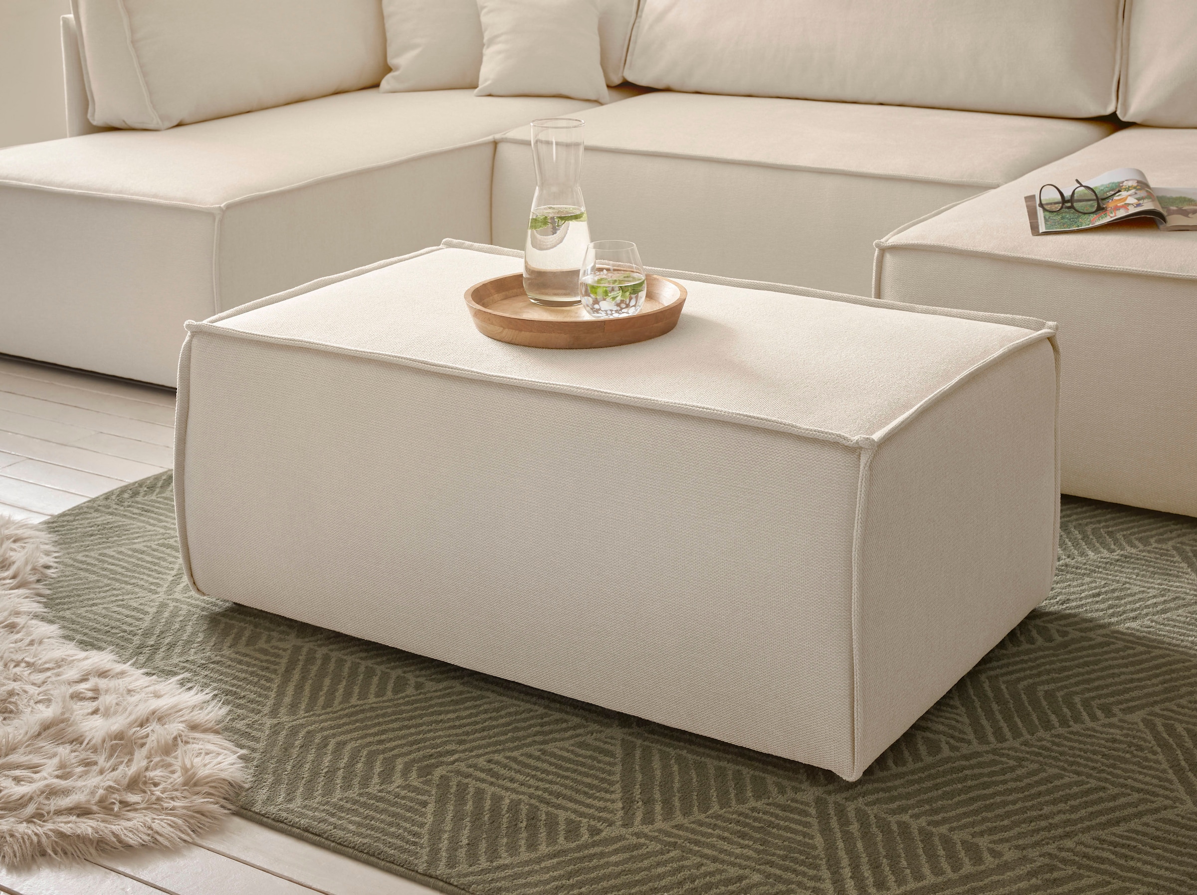 OTTO home Hocker "FINNLEY, Polsterhocker in Bouclé, Struktur fein u. Mega C günstig online kaufen