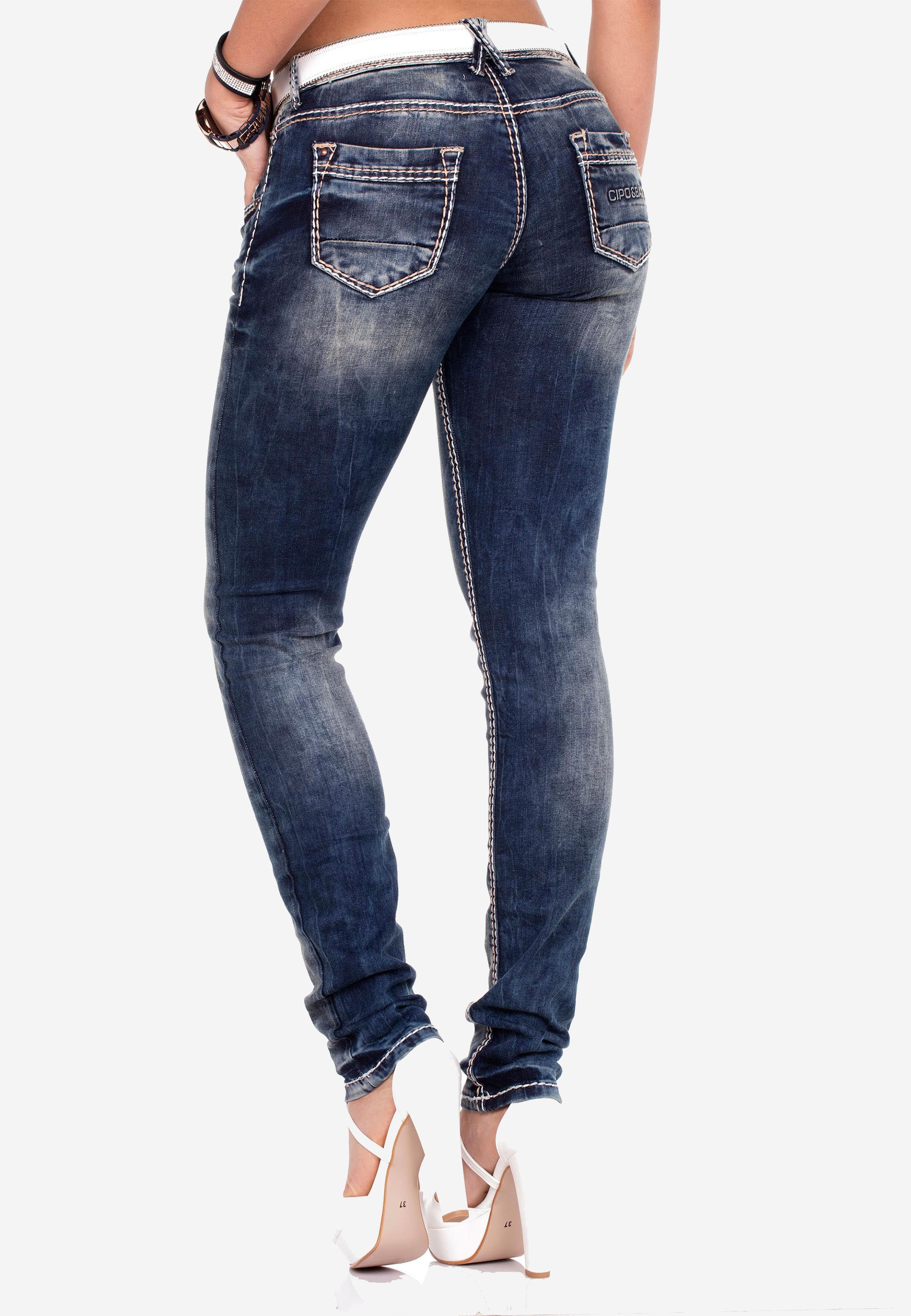 Cipo & Baxx Slim-fit-Jeans, mit niedriger Taille in Straight Fit